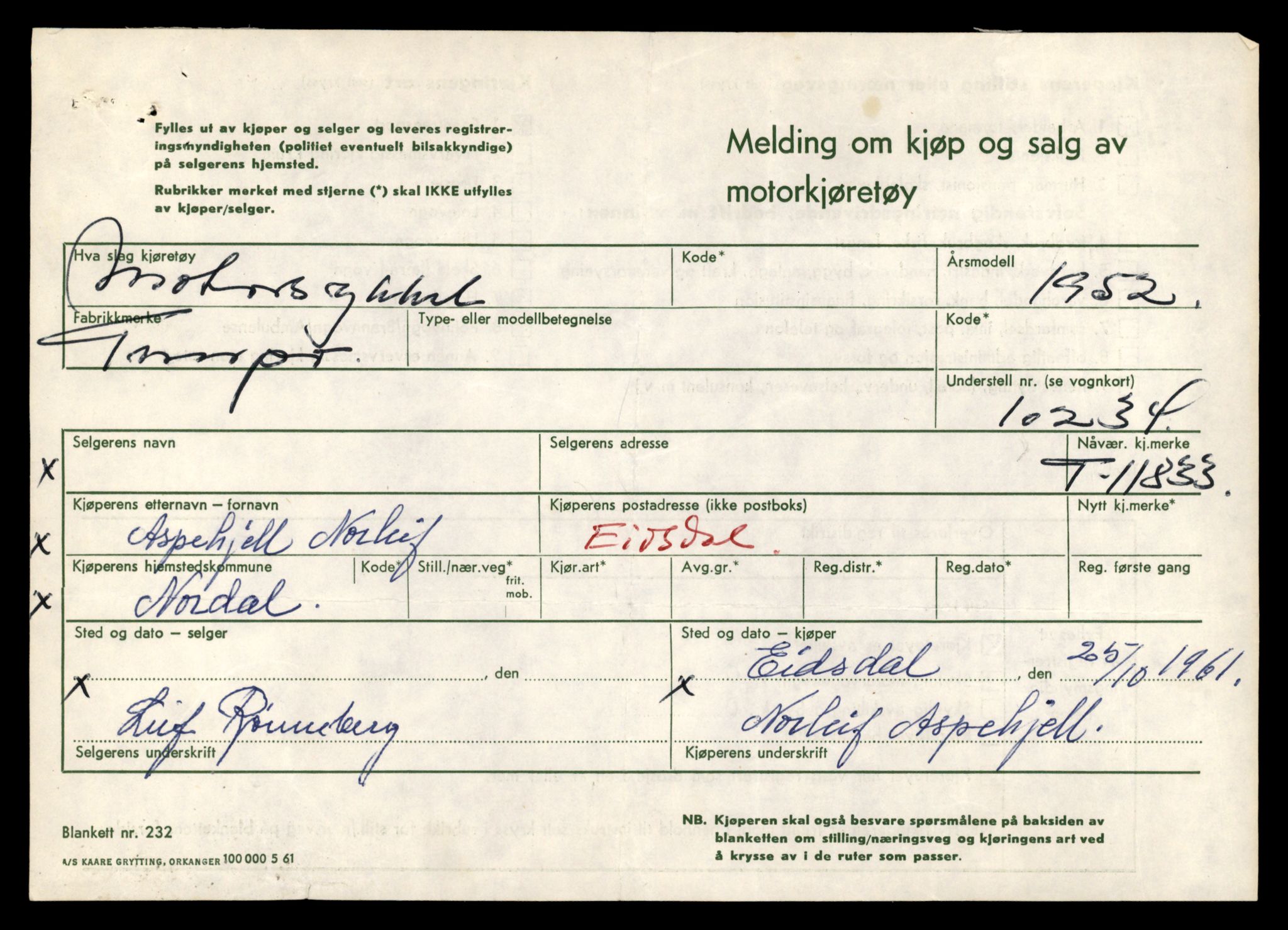 Møre og Romsdal vegkontor - Ålesund trafikkstasjon, AV/SAT-A-4099/F/Fe/L0031: Registreringskort for kjøretøy T 11800 - T 11996, 1927-1998, p. 667