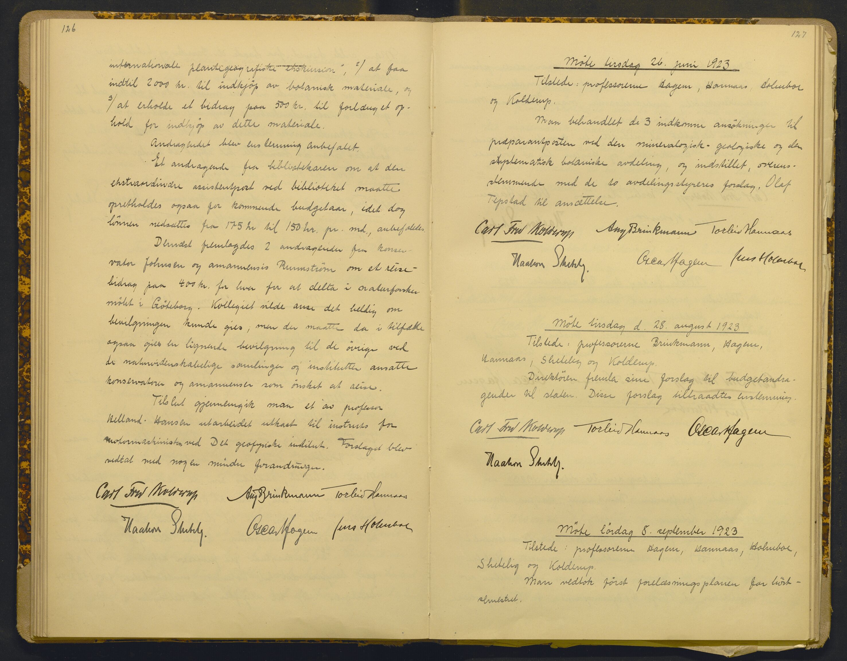 Bergens Museum, AV/SAB-A-17301/18/A/L0001: Bestyrerkollegiets forhandlingsprotokoll med register , 1907-1927, p. 126-127