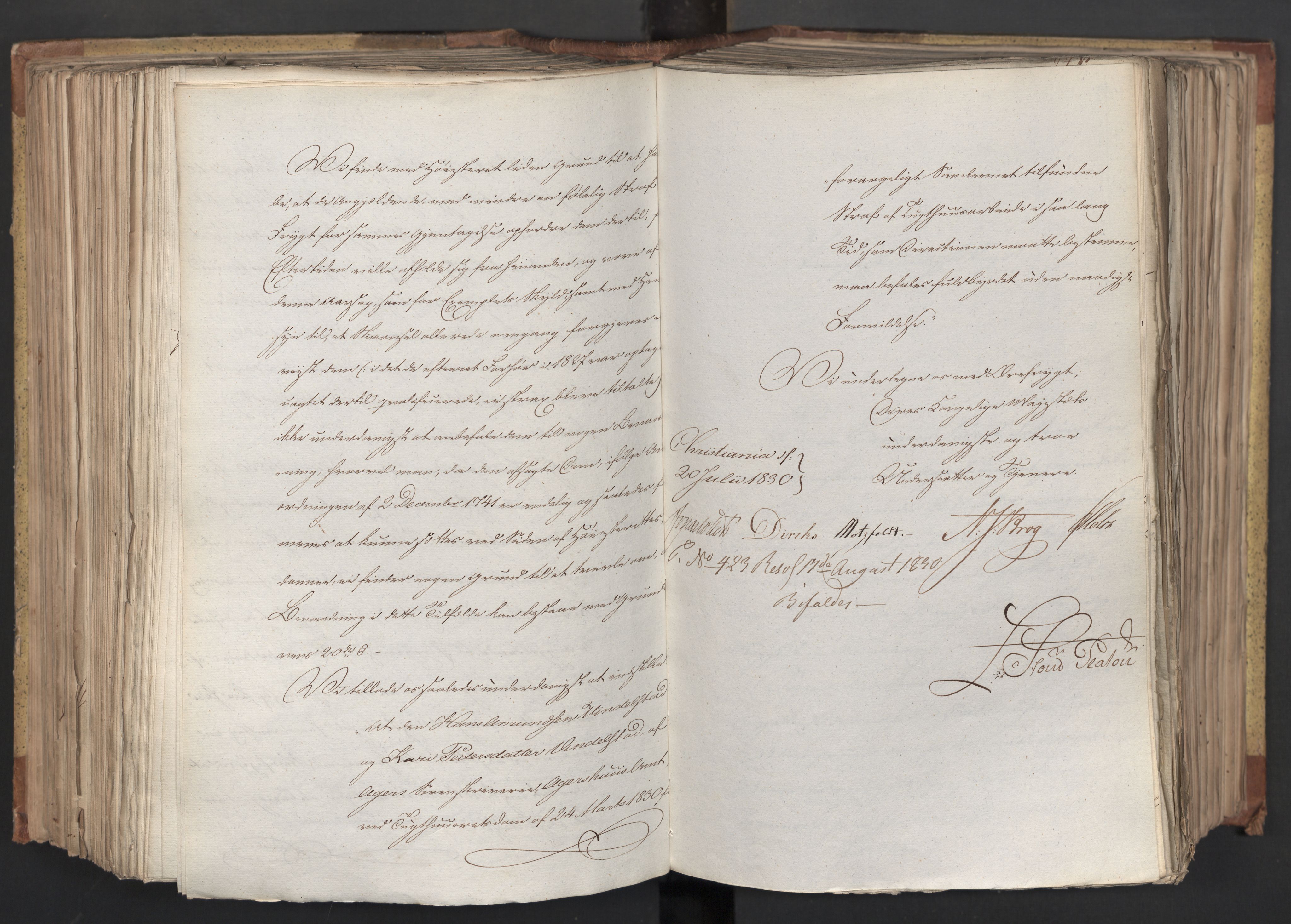 Statsrådsavdelingen i Stockholm, RA/S-1003/D/Da/L0066: Regjeringsinnstillinger nr. 240-449, 1830, p. 394