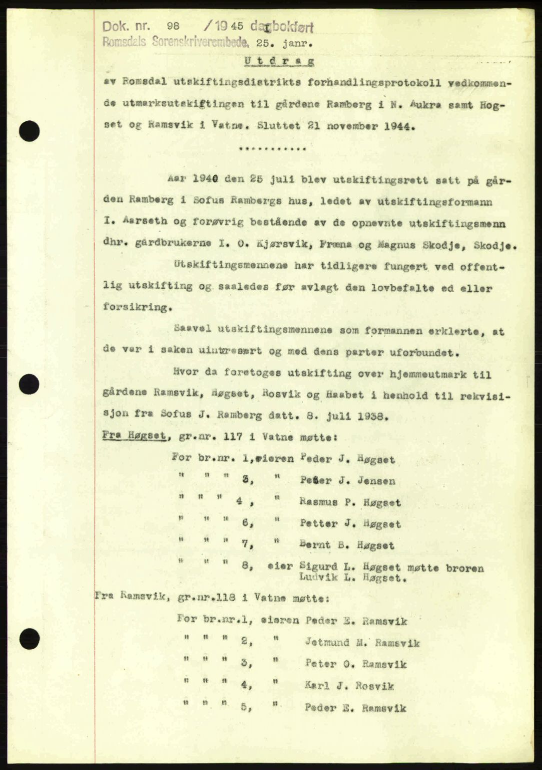 Romsdal sorenskriveri, AV/SAT-A-4149/1/2/2C: Mortgage book no. A17, 1944-1945, Diary no: : 98/1945