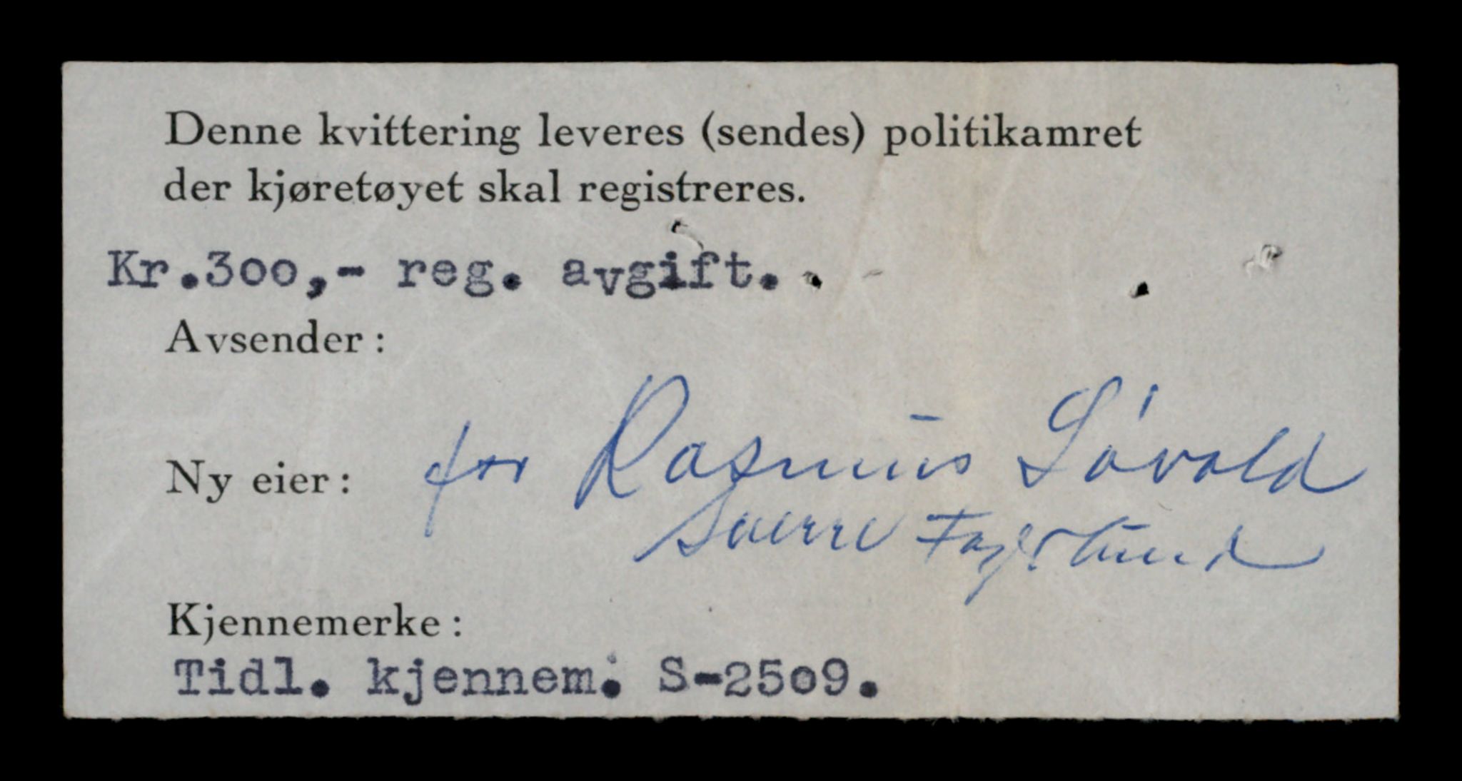 Møre og Romsdal vegkontor - Ålesund trafikkstasjon, AV/SAT-A-4099/F/Fe/L0012: Registreringskort for kjøretøy T 1290 - T 1450, 1927-1998, p. 32