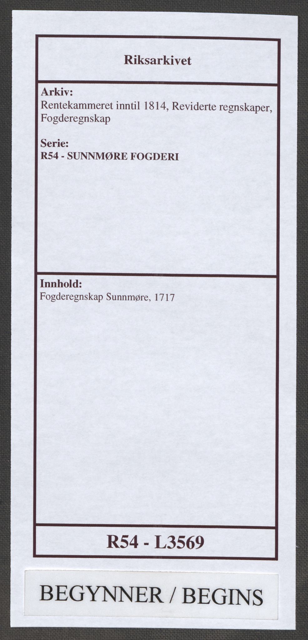 Rentekammeret inntil 1814, Reviderte regnskaper, Fogderegnskap, AV/RA-EA-4092/R54/L3569: Fogderegnskap Sunnmøre, 1717, p. 1