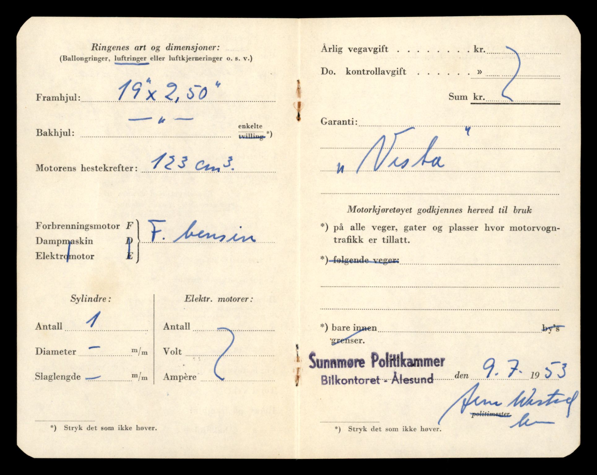 Møre og Romsdal vegkontor - Ålesund trafikkstasjon, AV/SAT-A-4099/F/Fe/L0031: Registreringskort for kjøretøy T 11800 - T 11996, 1927-1998, p. 3345