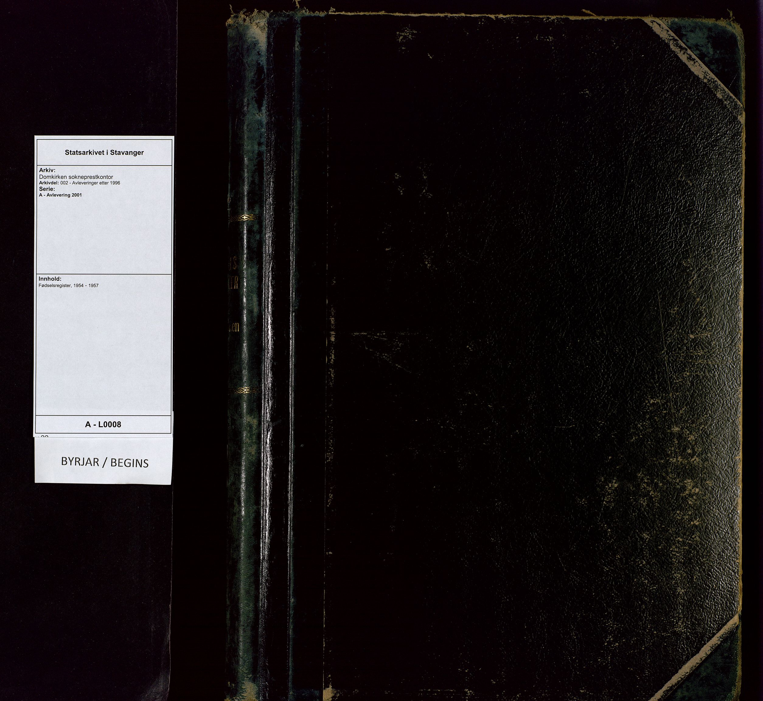 Domkirken sokneprestkontor, AV/SAST-A-101812/002/A/L0008: Birth register no. 8, 1954-1957