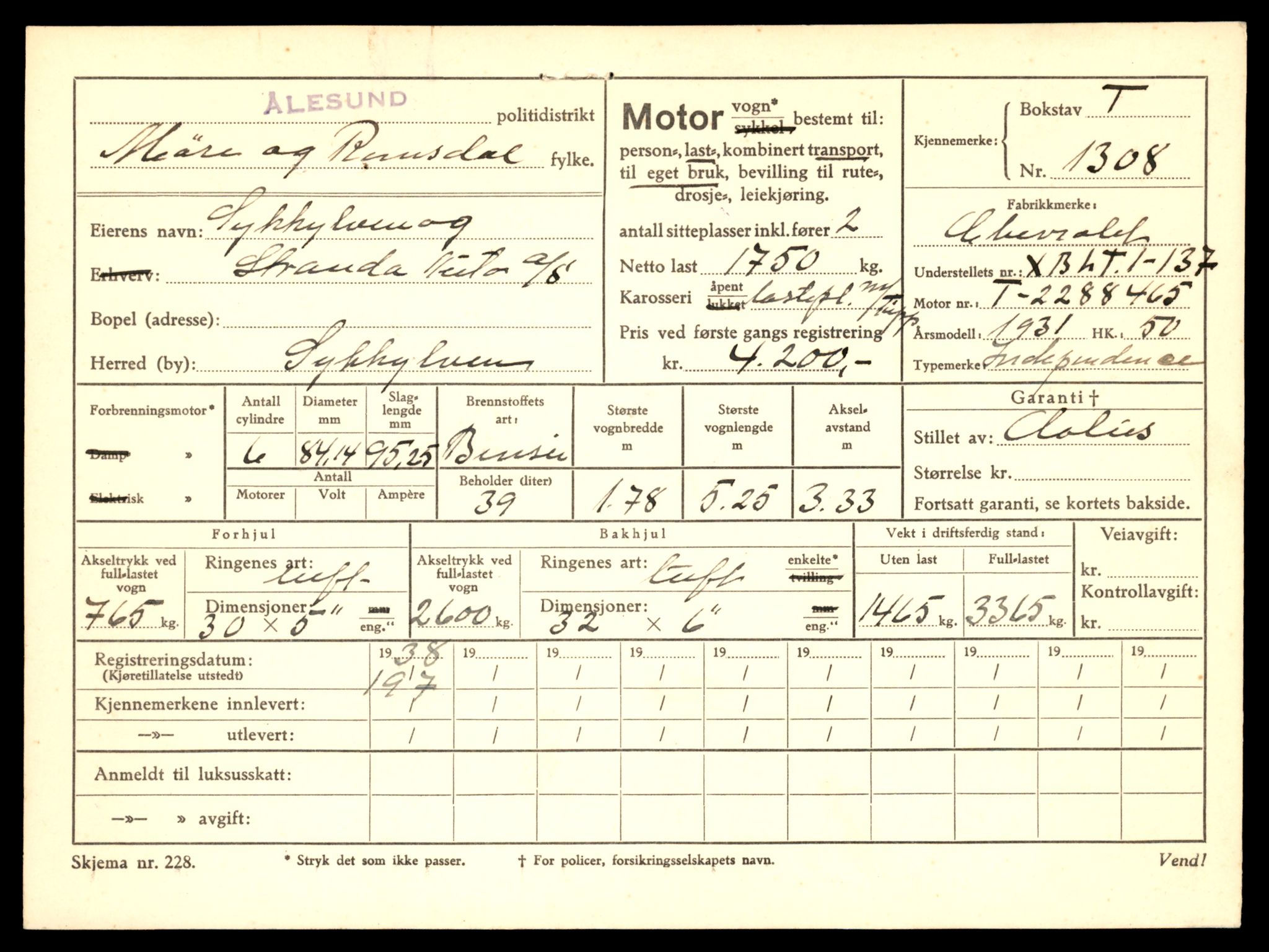 Møre og Romsdal vegkontor - Ålesund trafikkstasjon, AV/SAT-A-4099/F/Fe/L0019: Registreringskort for kjøretøy T 10228 - T 10350, 1927-1998, p. 2805