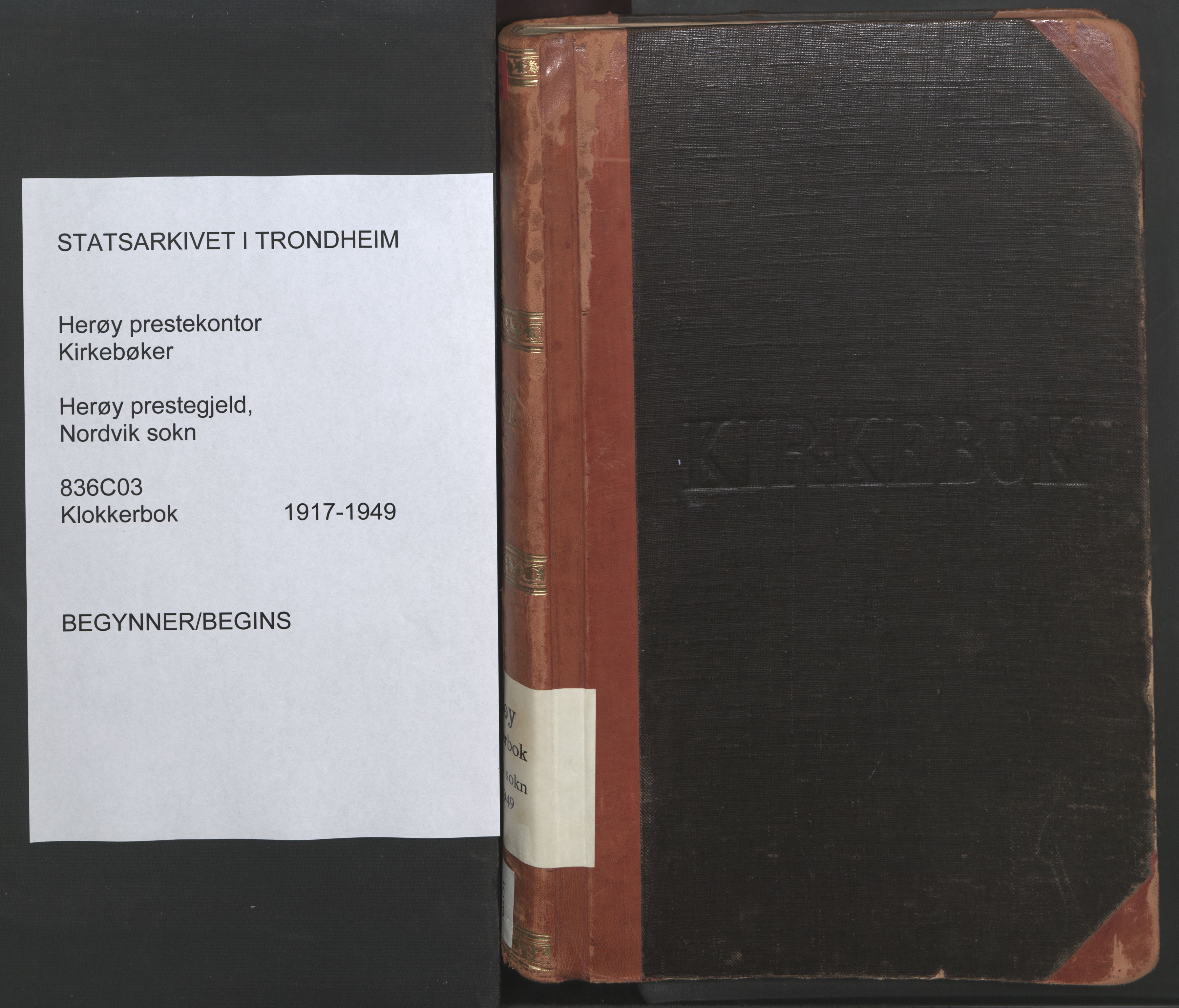 Ministerialprotokoller, klokkerbøker og fødselsregistre - Nordland, SAT/A-1459/836/L0539: Parish register (copy) no. 836C03, 1917-1949