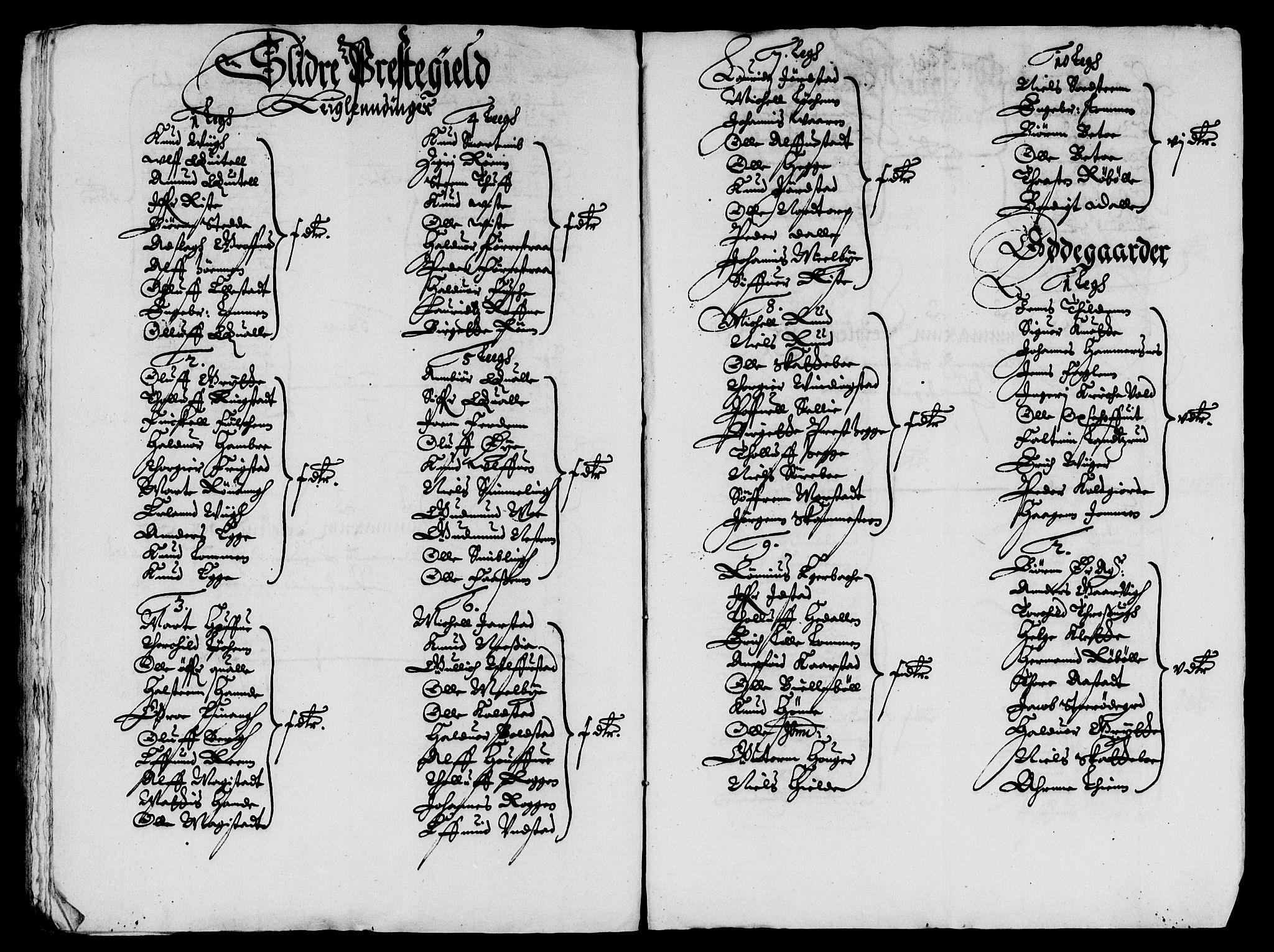 Rentekammeret inntil 1814, Reviderte regnskaper, Lensregnskaper, AV/RA-EA-5023/R/Rb/Rba/L0159: Akershus len, 1641-1642