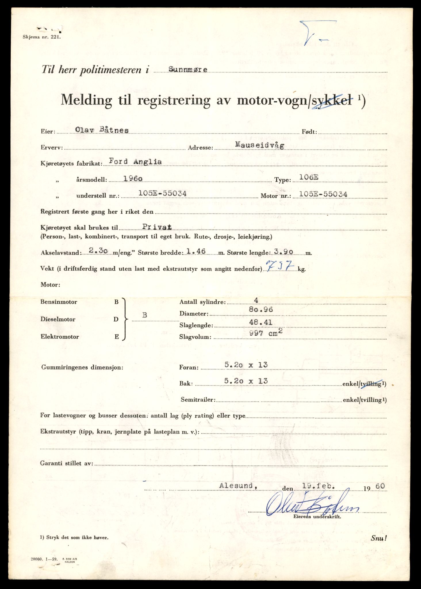Møre og Romsdal vegkontor - Ålesund trafikkstasjon, AV/SAT-A-4099/F/Fe/L0019: Registreringskort for kjøretøy T 10228 - T 10350, 1927-1998, p. 2179