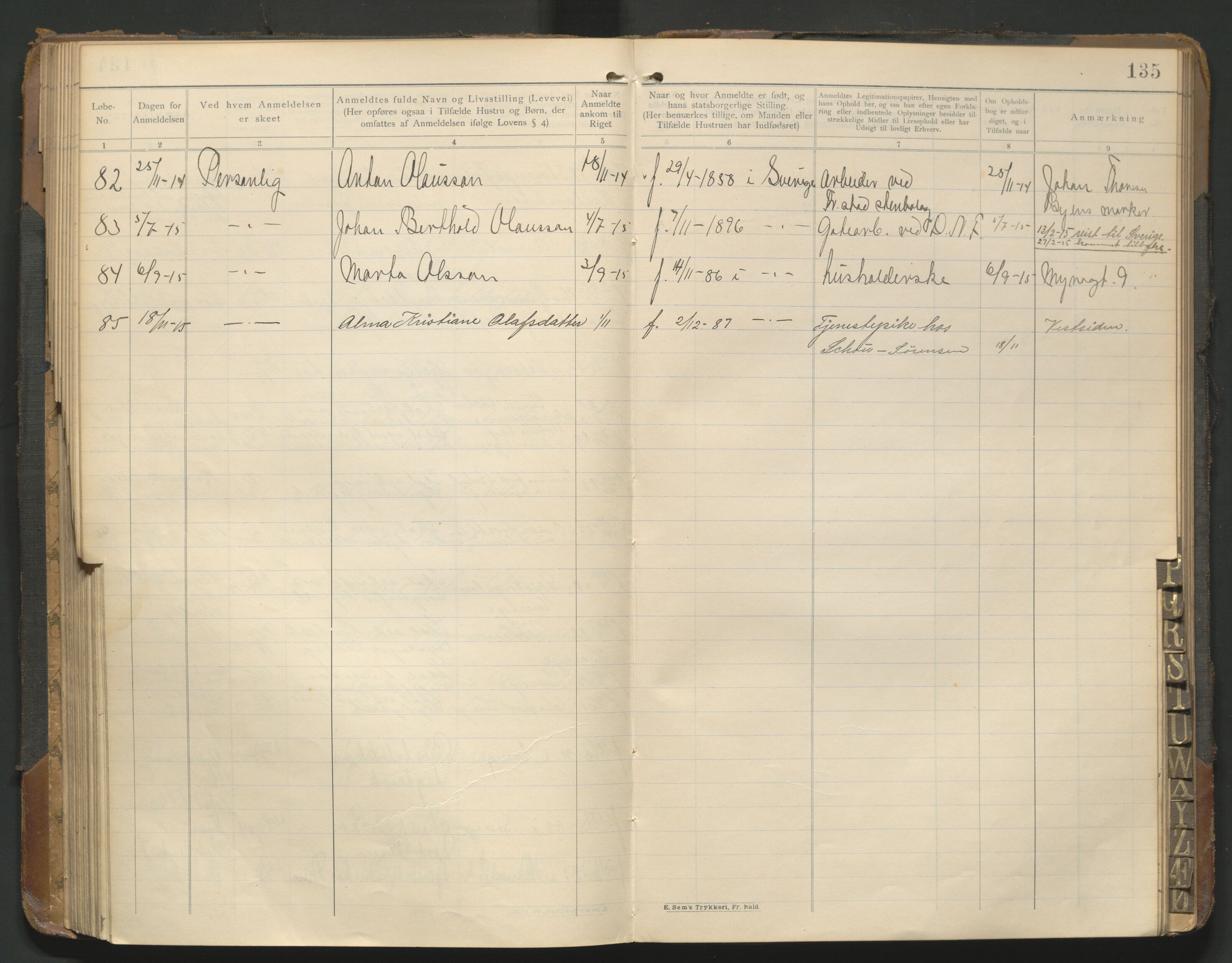 Fredrikstad politikammer, AV/SAO-A-10055/H/Hb/Hba/L0001: Protokoll over fremmede statsborgere, 1901-1916, p. 134b-135a