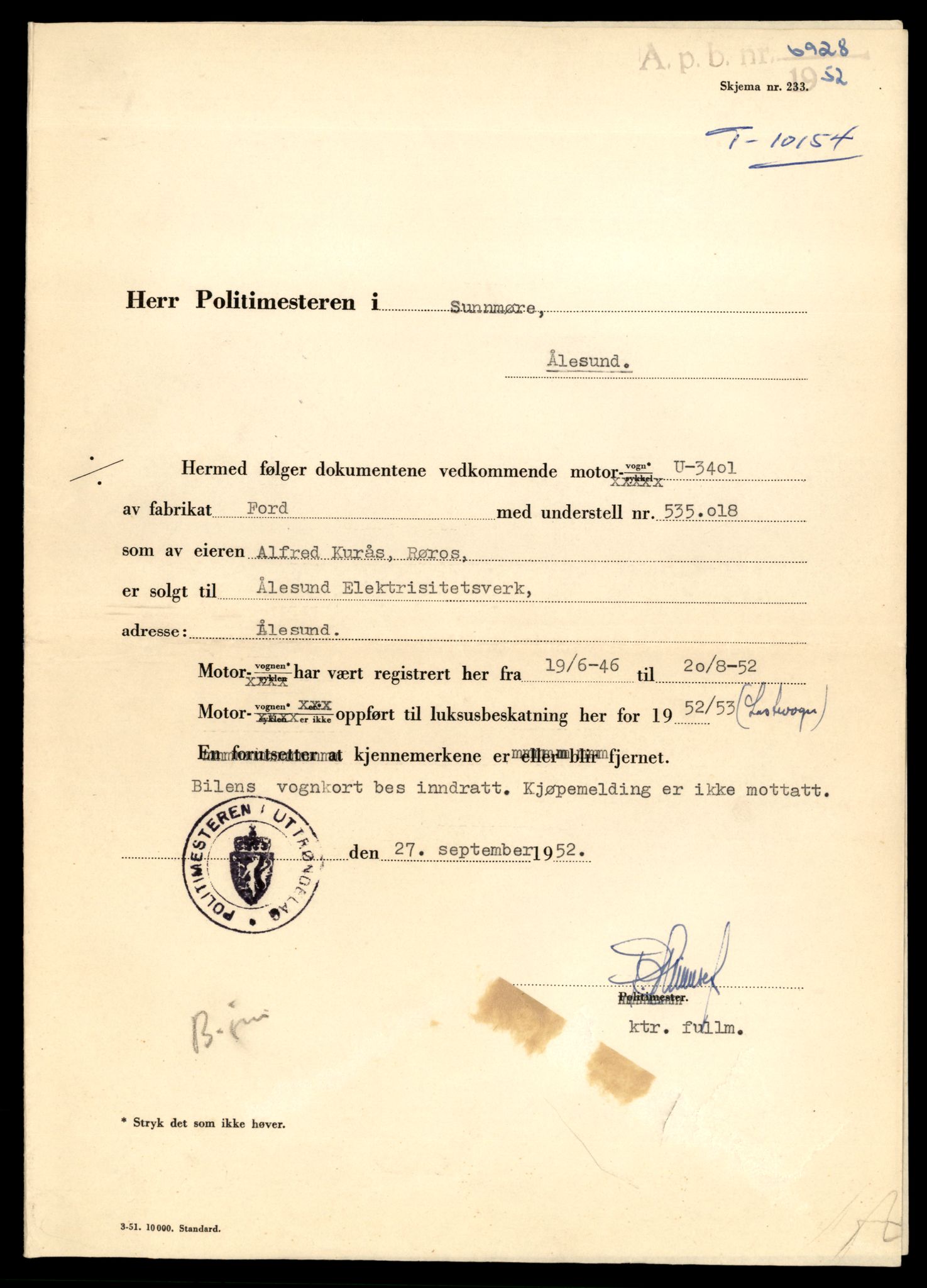 Møre og Romsdal vegkontor - Ålesund trafikkstasjon, SAT/A-4099/F/Fe/L0018: Registreringskort for kjøretøy T 10091 - T 10227, 1927-1998, p. 1235