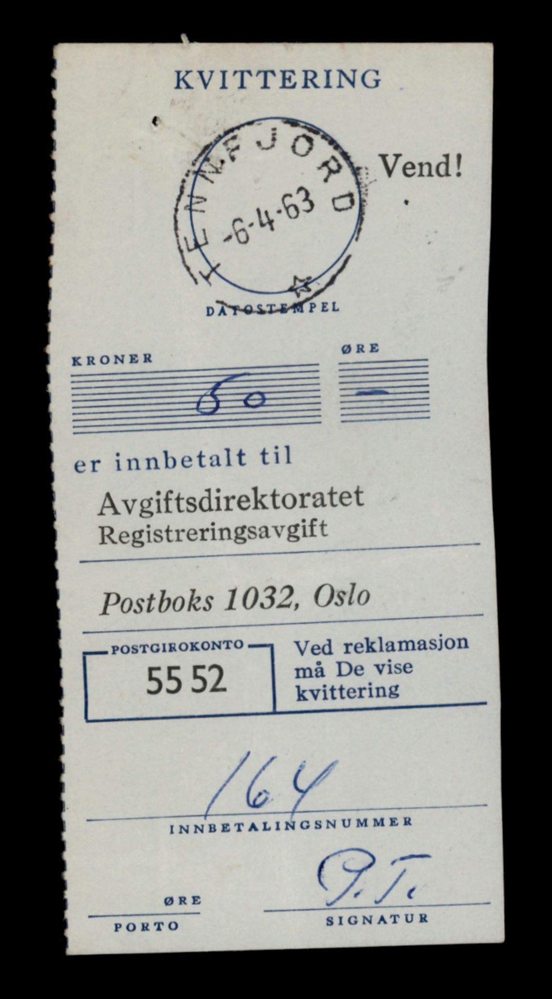 Møre og Romsdal vegkontor - Ålesund trafikkstasjon, AV/SAT-A-4099/F/Fe/L0040: Registreringskort for kjøretøy T 13531 - T 13709, 1927-1998, p. 3045