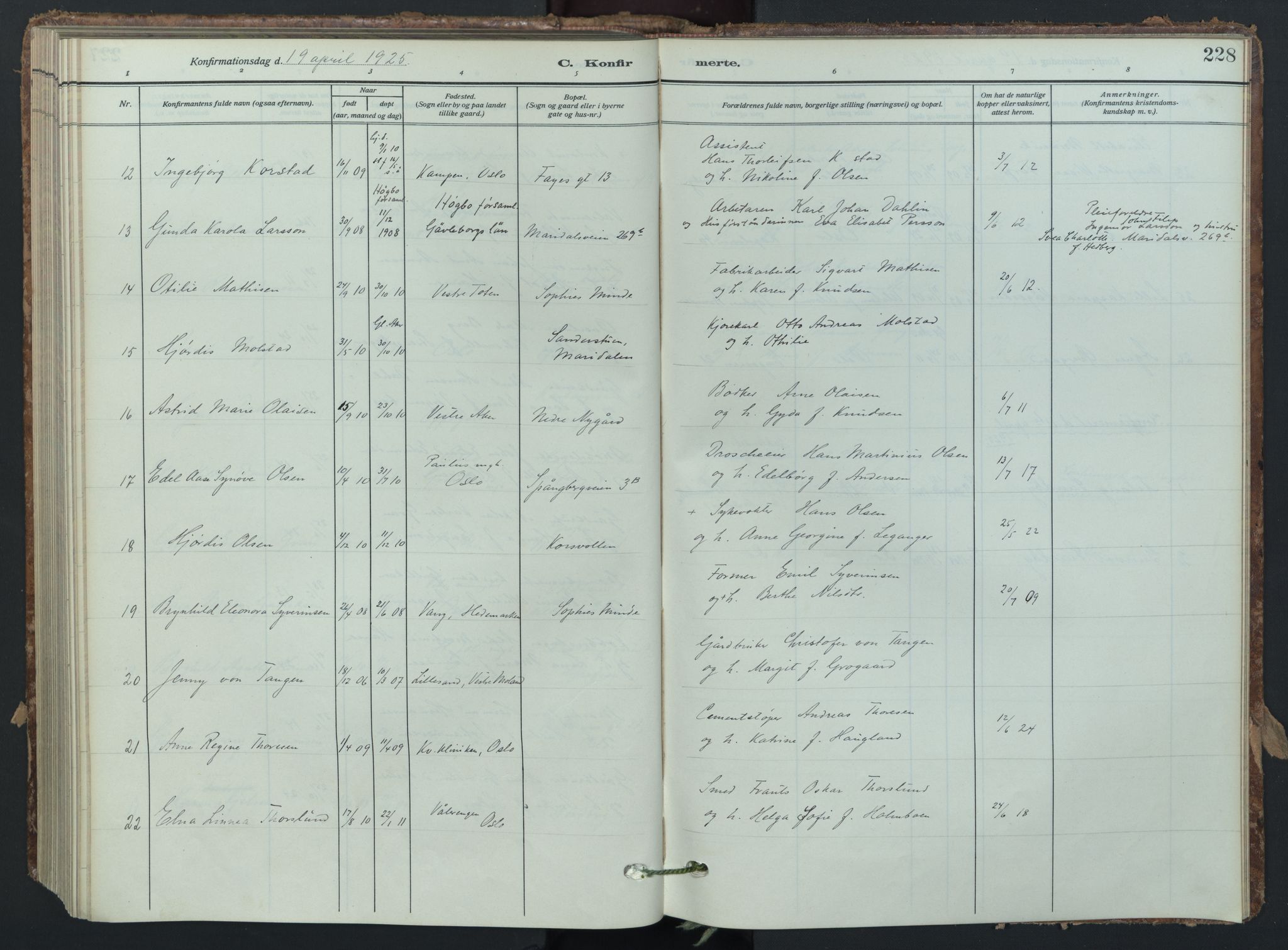 Vestre Aker prestekontor Kirkebøker, AV/SAO-A-10025/F/Fa/L0017: Parish register (official) no. 17, 1910-1926, p. 228