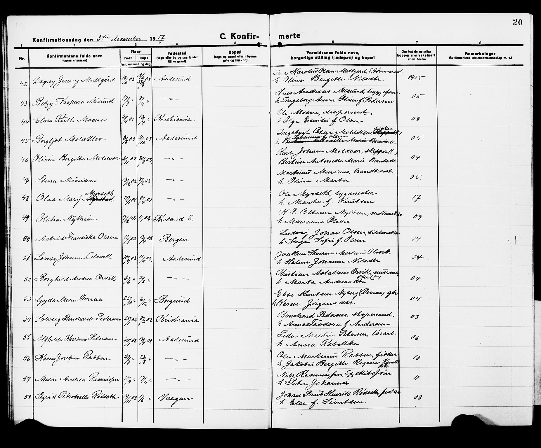 Ministerialprotokoller, klokkerbøker og fødselsregistre - Møre og Romsdal, AV/SAT-A-1454/529/L0472: Parish register (copy) no. 529C09, 1917-1929, p. 20