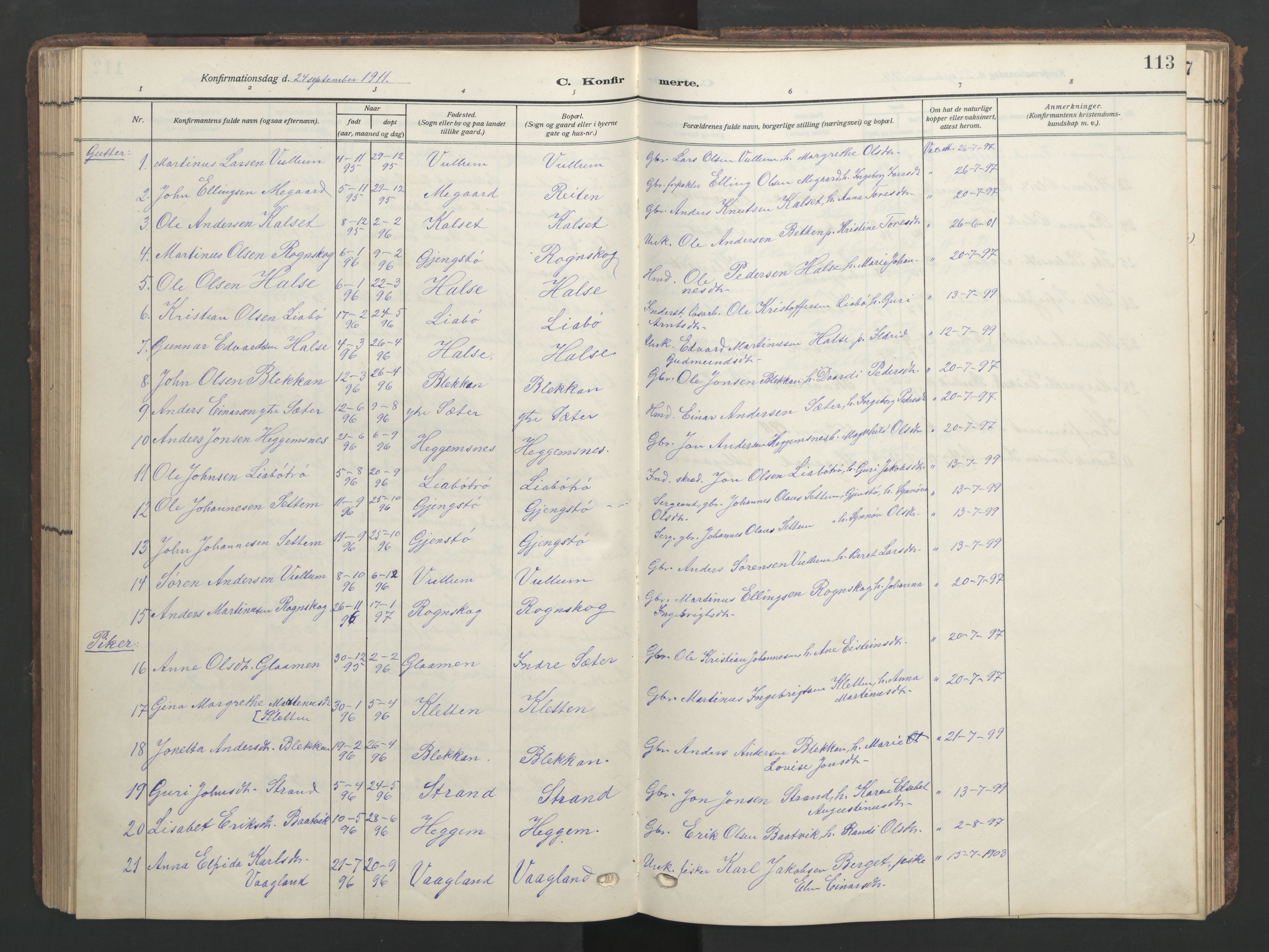 Ministerialprotokoller, klokkerbøker og fødselsregistre - Møre og Romsdal, SAT/A-1454/576/L0891: Parish register (copy) no. 576C02, 1909-1946, p. 113