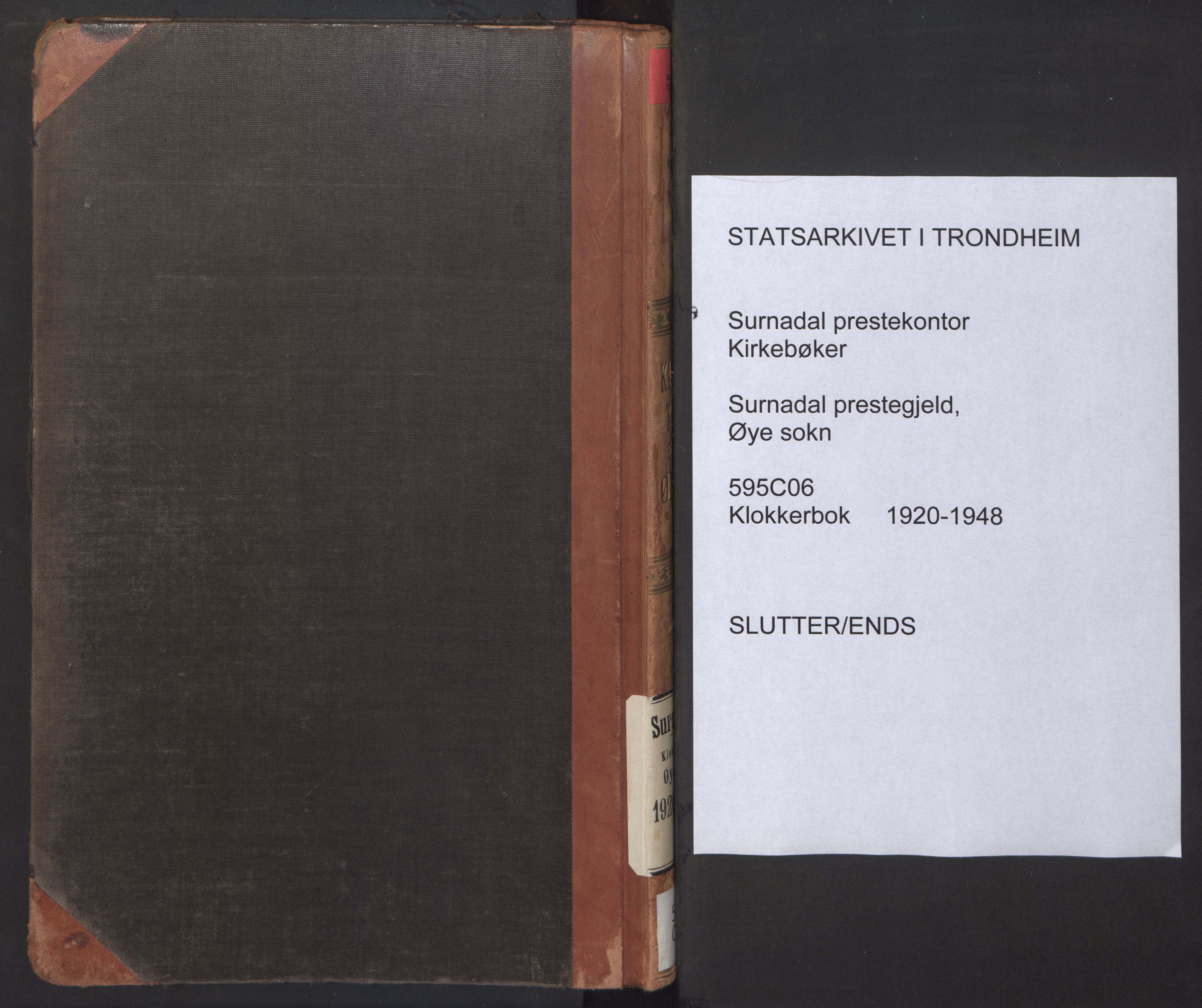 Ministerialprotokoller, klokkerbøker og fødselsregistre - Møre og Romsdal, AV/SAT-A-1454/595/L1054: Parish register (copy) no. 595C06, 1920-1948