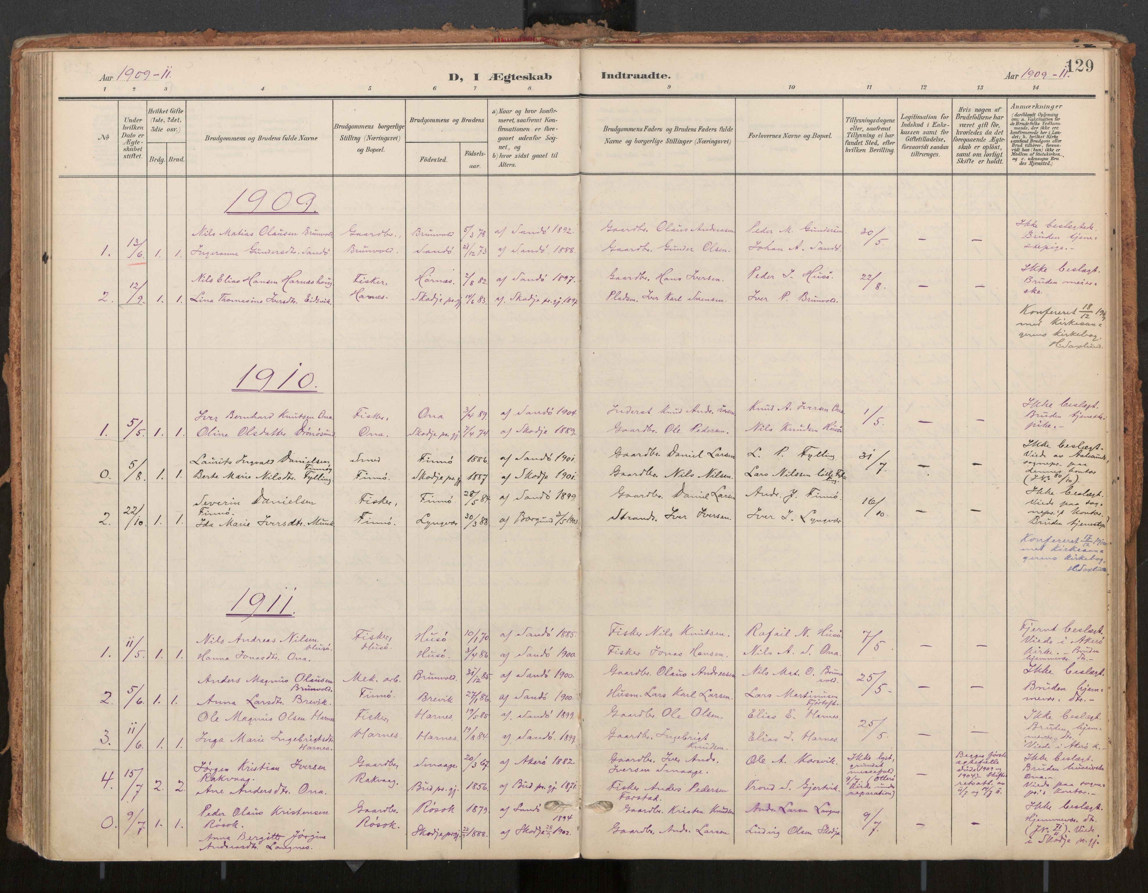 Ministerialprotokoller, klokkerbøker og fødselsregistre - Møre og Romsdal, AV/SAT-A-1454/561/L0730: Parish register (official) no. 561A04, 1901-1929, p. 129