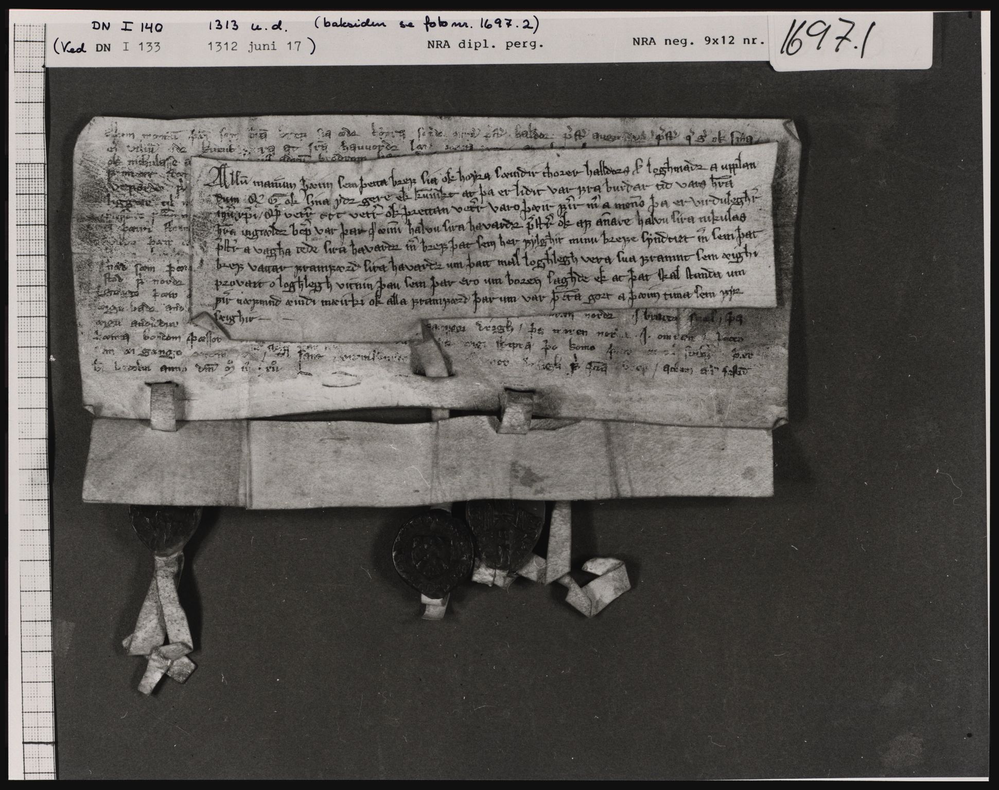 Riksarkivets diplomsamling, AV/RA-EA-5965/F01/F01a/L0008: Dokumenter, 1312-1314, p. 4