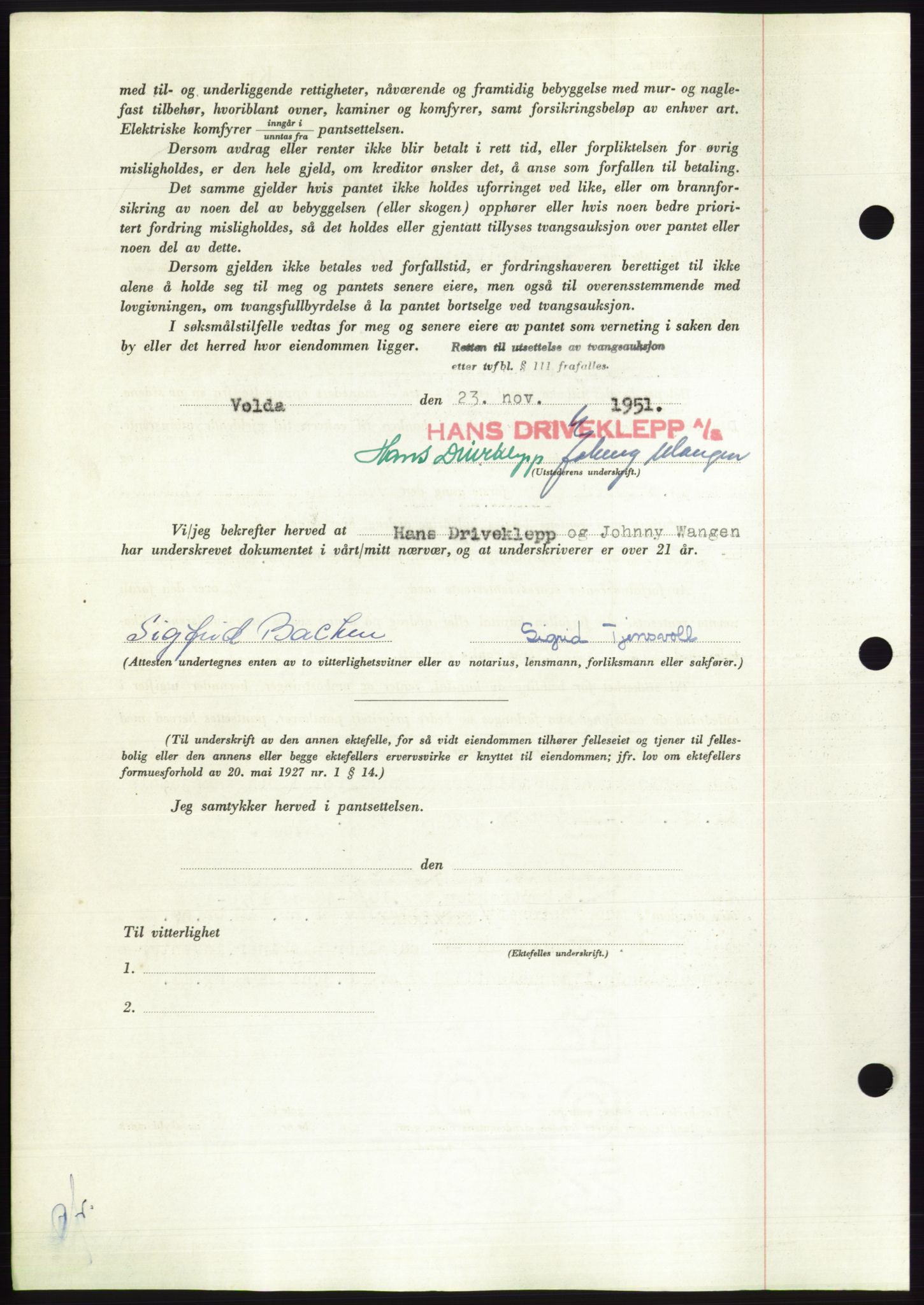 Søre Sunnmøre sorenskriveri, AV/SAT-A-4122/1/2/2C/L0120: Mortgage book no. 8B, 1951-1951, Diary no: : 2240/1951