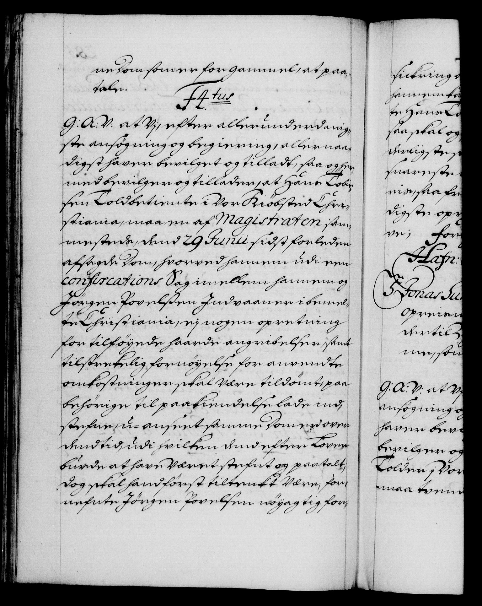 Danske Kanselli 1572-1799, AV/RA-EA-3023/F/Fc/Fca/Fcaa/L0018: Norske registre, 1699-1703, p. 285b