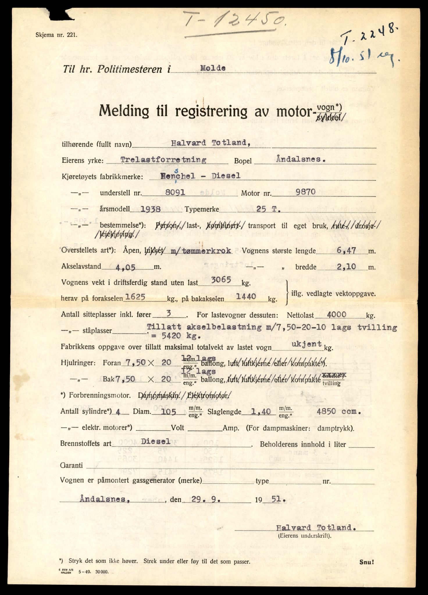 Møre og Romsdal vegkontor - Ålesund trafikkstasjon, AV/SAT-A-4099/F/Fe/L0033: Registreringskort for kjøretøy T 12151 - T 12474, 1927-1998, p. 3367
