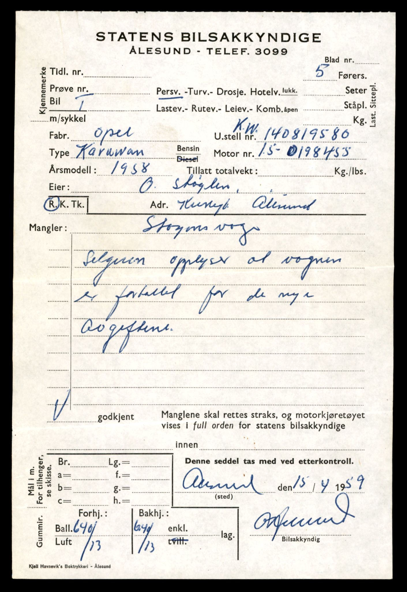 Møre og Romsdal vegkontor - Ålesund trafikkstasjon, AV/SAT-A-4099/F/Fe/L0049: Registreringskort for kjøretøy T 14864 - T 18613, 1927-1998, p. 343