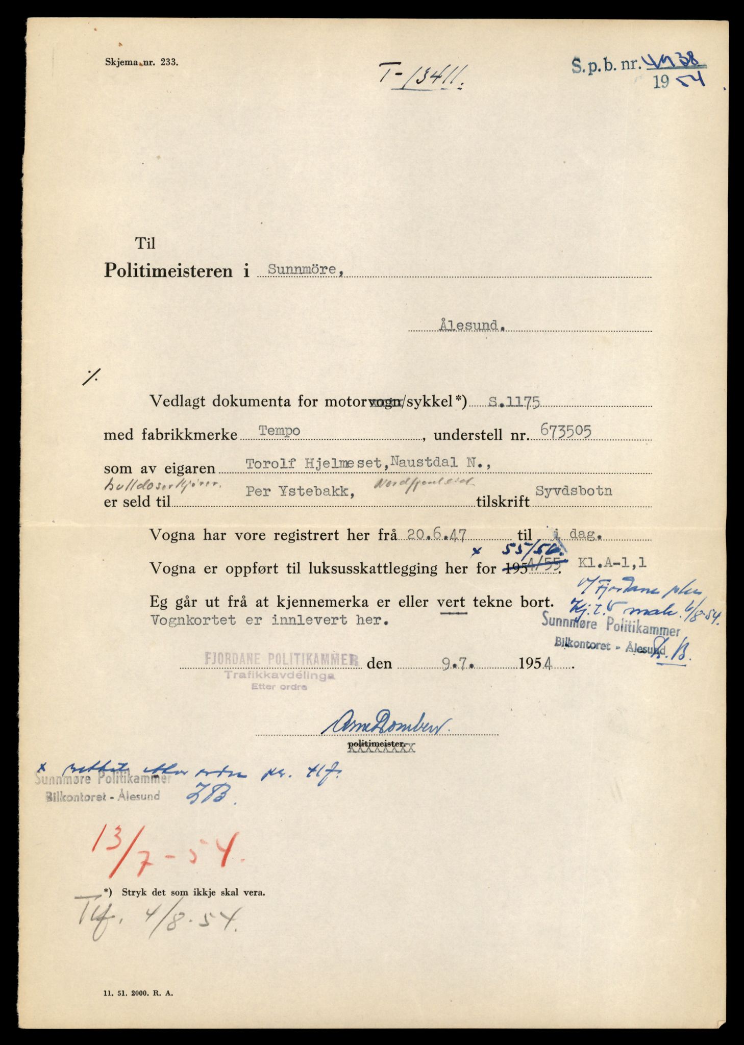 Møre og Romsdal vegkontor - Ålesund trafikkstasjon, AV/SAT-A-4099/F/Fe/L0039: Registreringskort for kjøretøy T 13361 - T 13530, 1927-1998, p. 847