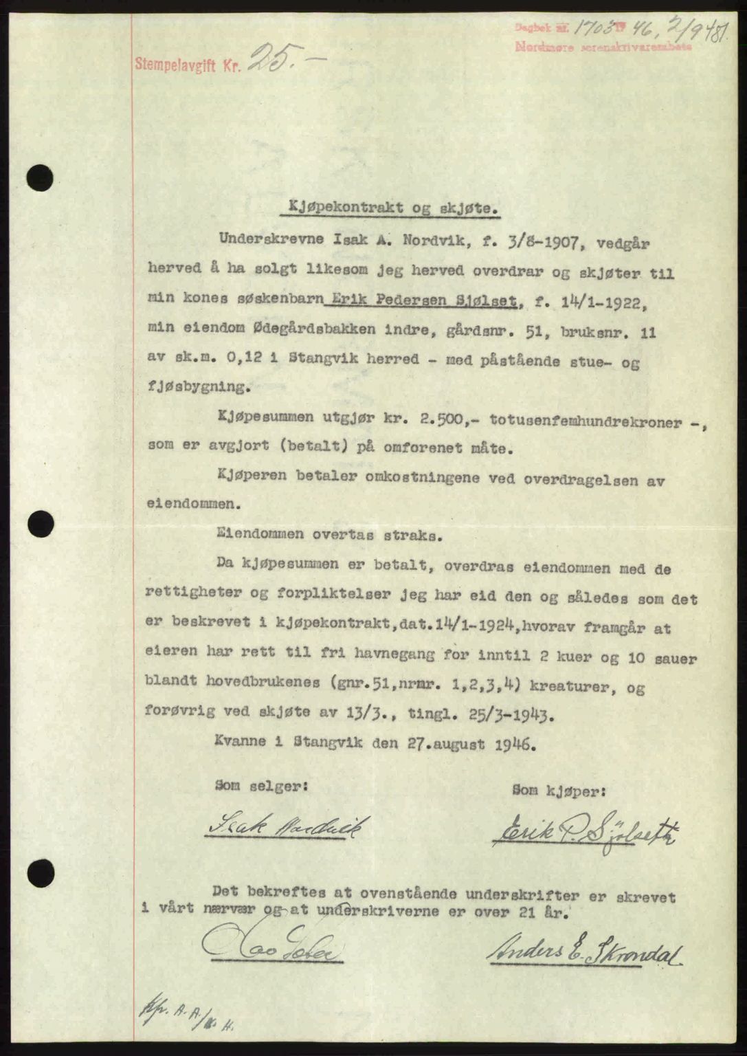 Nordmøre sorenskriveri, AV/SAT-A-4132/1/2/2Ca: Mortgage book no. A102, 1946-1946, Diary no: : 1703/1946