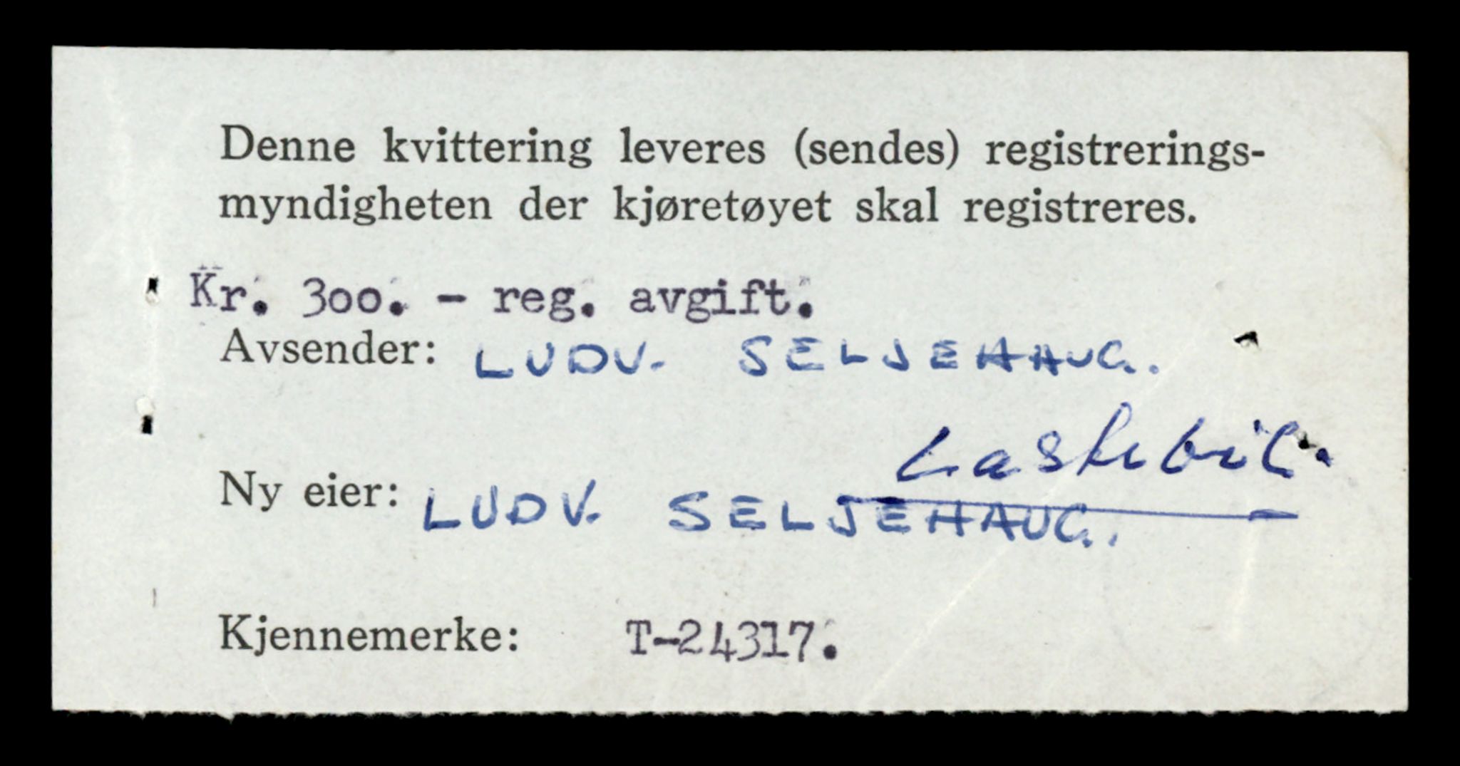 Møre og Romsdal vegkontor - Ålesund trafikkstasjon, AV/SAT-A-4099/F/Fe/L0033: Registreringskort for kjøretøy T 12151 - T 12474, 1927-1998, p. 674