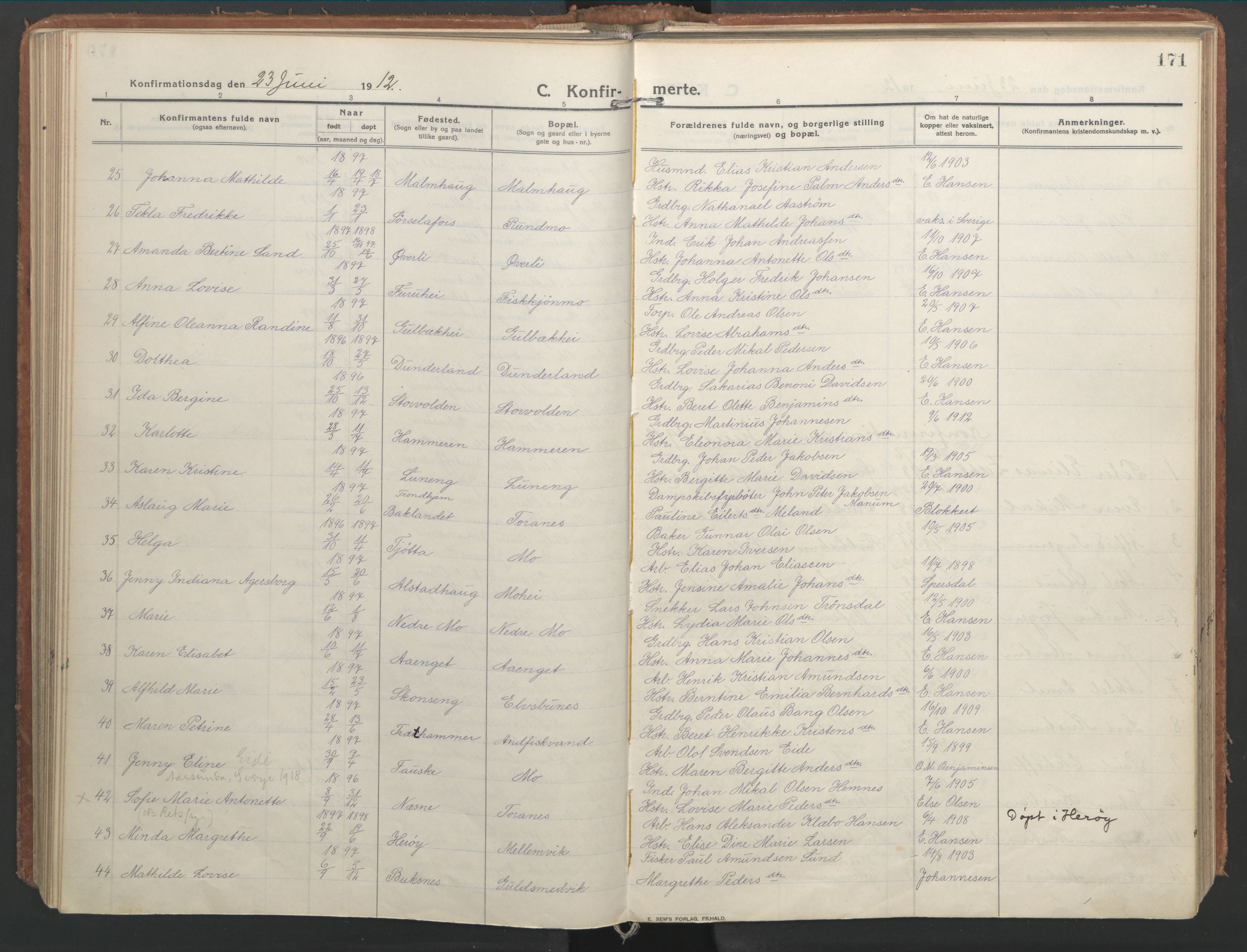 Ministerialprotokoller, klokkerbøker og fødselsregistre - Nordland, SAT/A-1459/827/L0404: Parish register (official) no. 827A16, 1912-1925, p. 171
