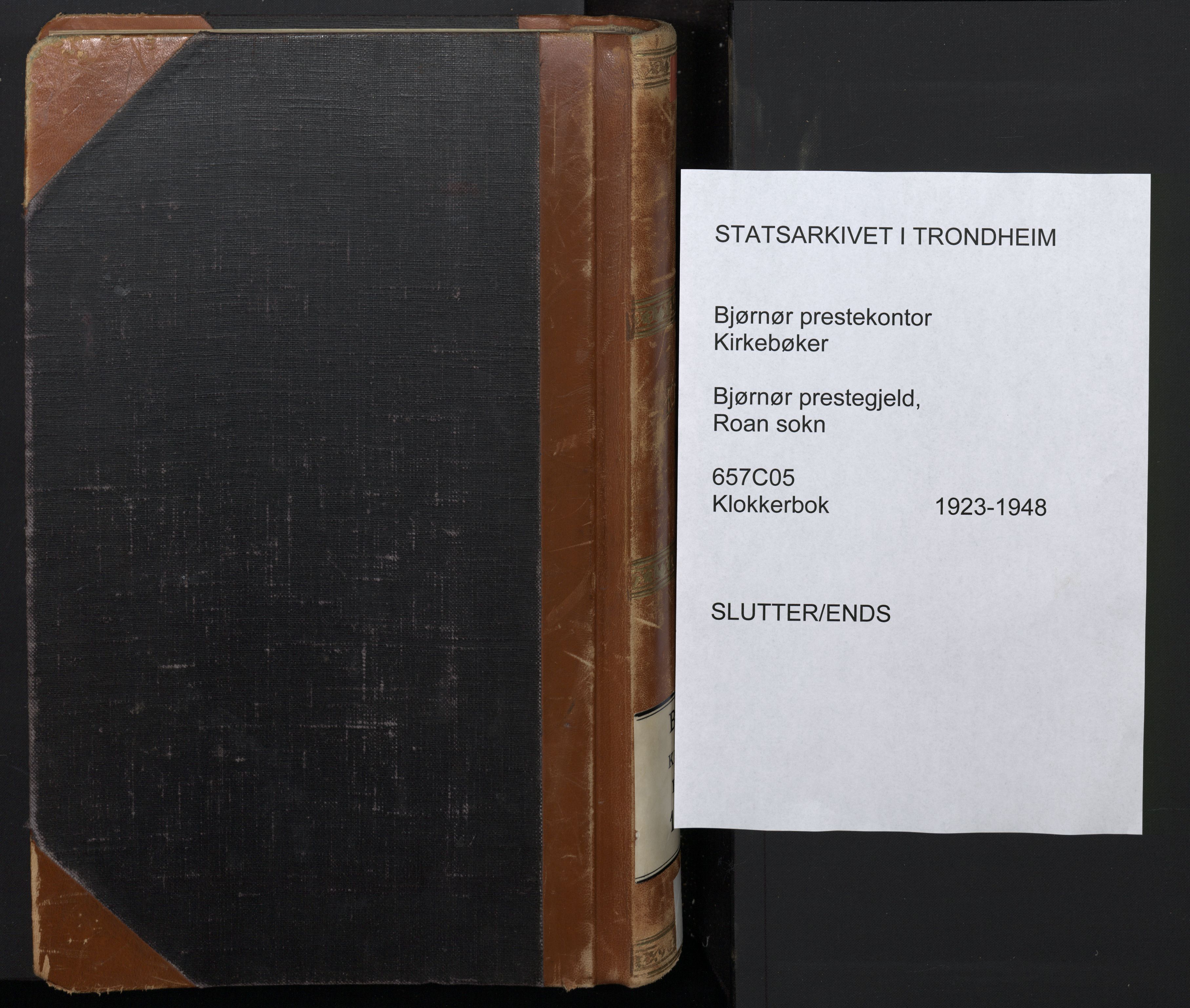 Ministerialprotokoller, klokkerbøker og fødselsregistre - Sør-Trøndelag, SAT/A-1456/657/L0718: Parish register (copy) no. 657C05, 1923-1948