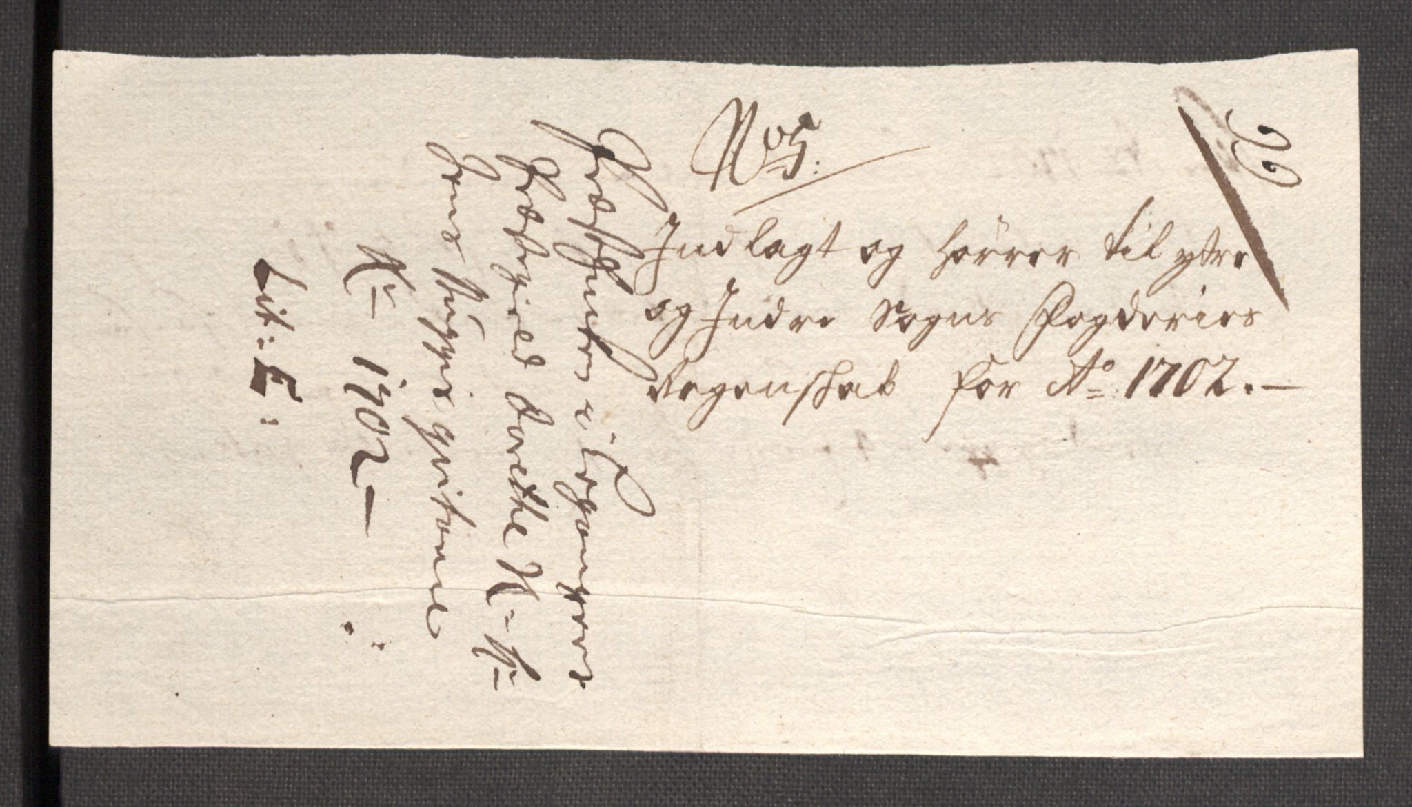 Rentekammeret inntil 1814, Reviderte regnskaper, Fogderegnskap, AV/RA-EA-4092/R52/L3312: Fogderegnskap Sogn, 1702, p. 208