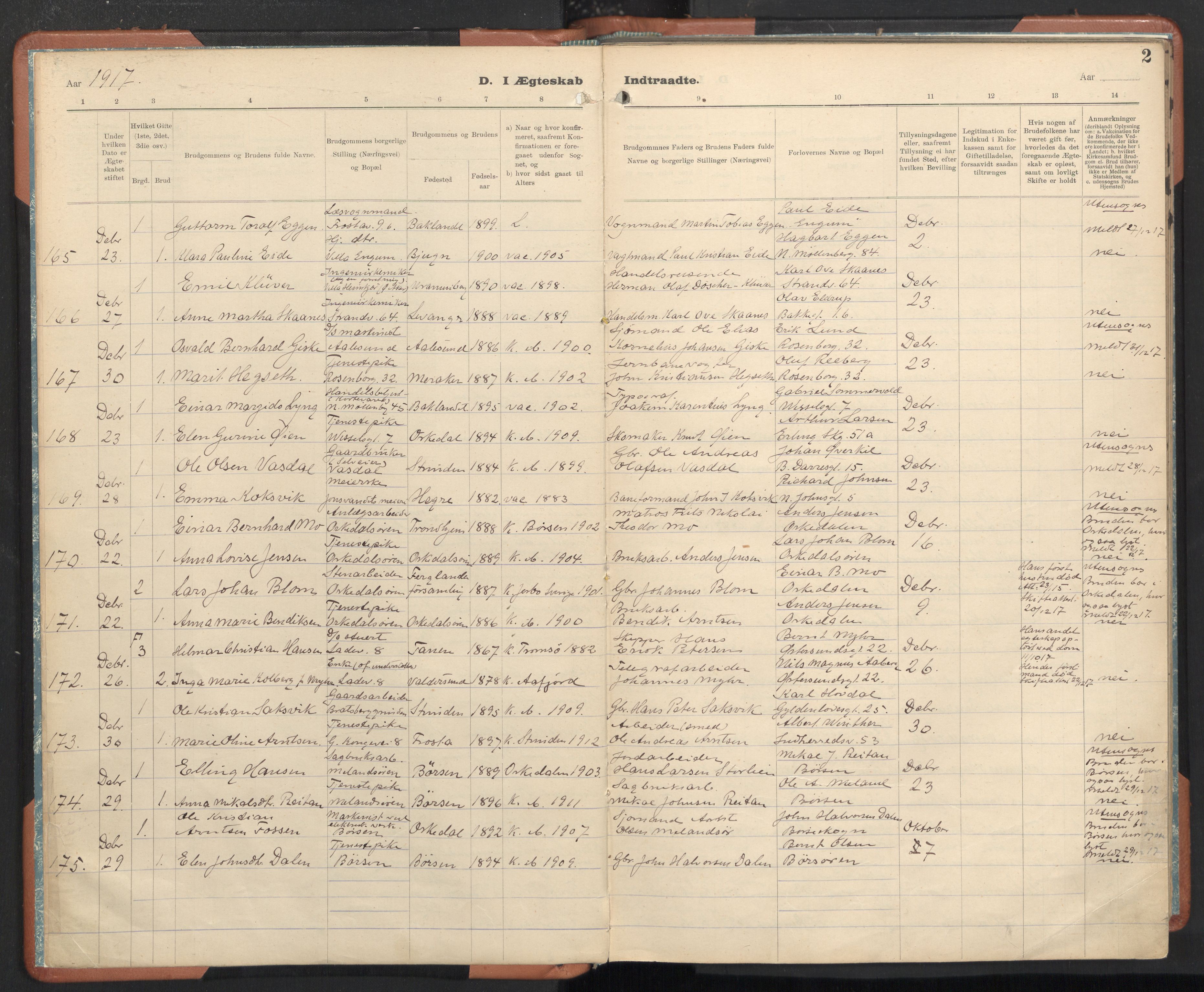 Ministerialprotokoller, klokkerbøker og fødselsregistre - Sør-Trøndelag, SAT/A-1456/605/L0245: Parish register (official) no. 605A07, 1916-1938, p. 2