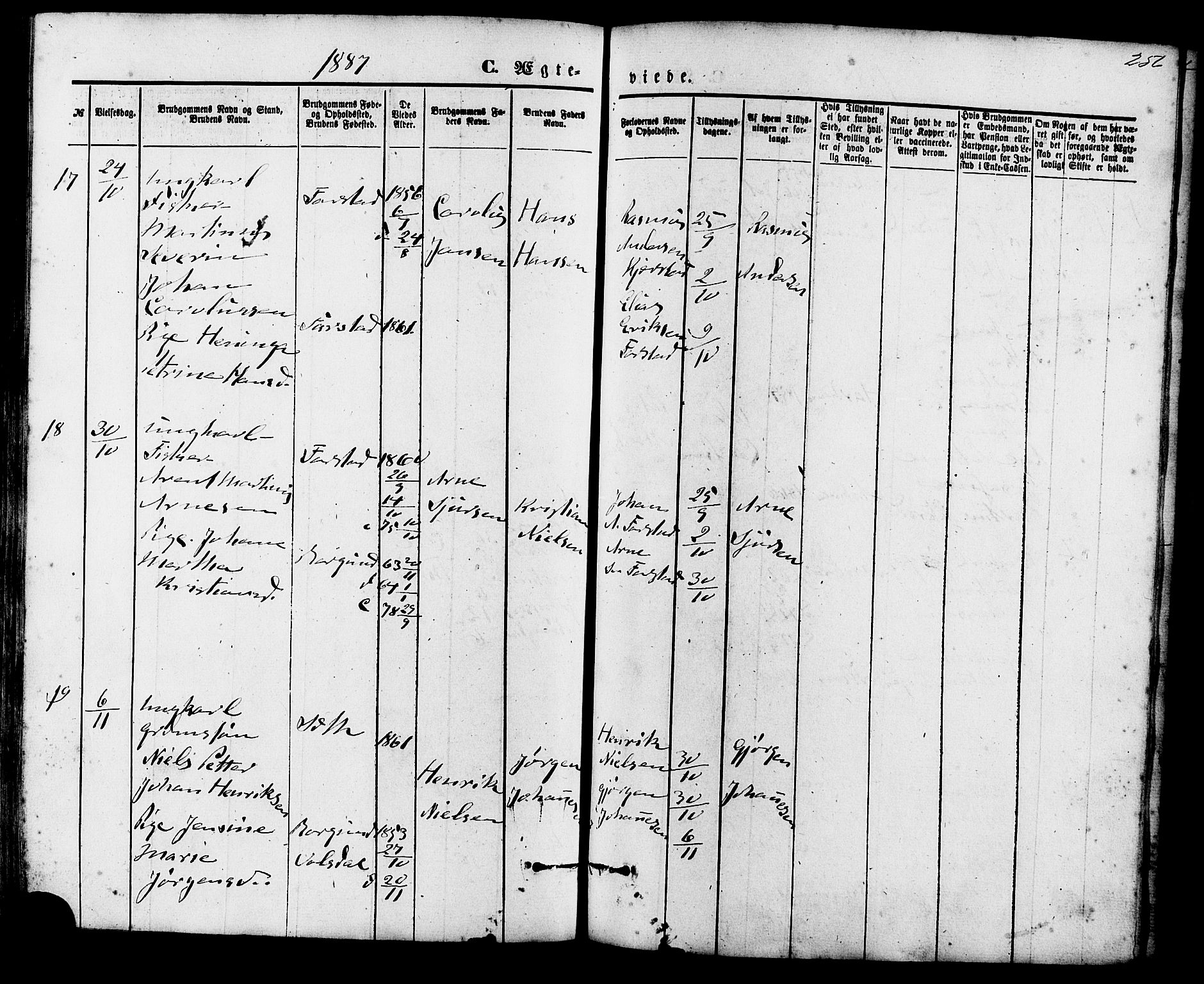 Ministerialprotokoller, klokkerbøker og fødselsregistre - Møre og Romsdal, SAT/A-1454/536/L0500: Parish register (official) no. 536A09, 1876-1889, p. 256