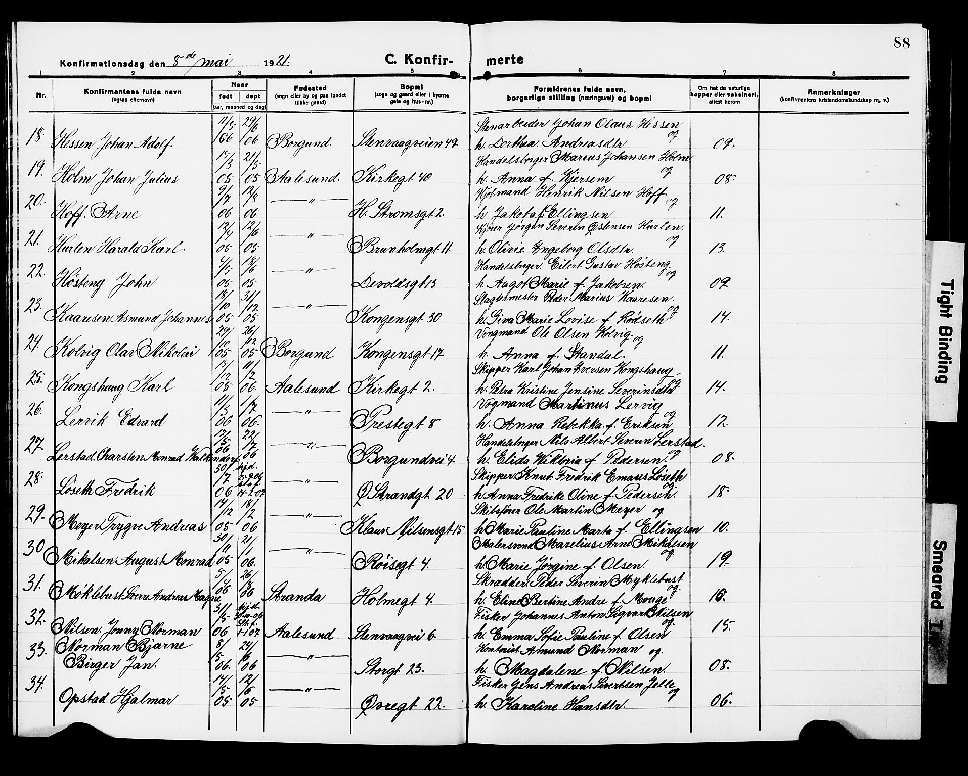 Ministerialprotokoller, klokkerbøker og fødselsregistre - Møre og Romsdal, AV/SAT-A-1454/529/L0472: Parish register (copy) no. 529C09, 1917-1929, p. 88