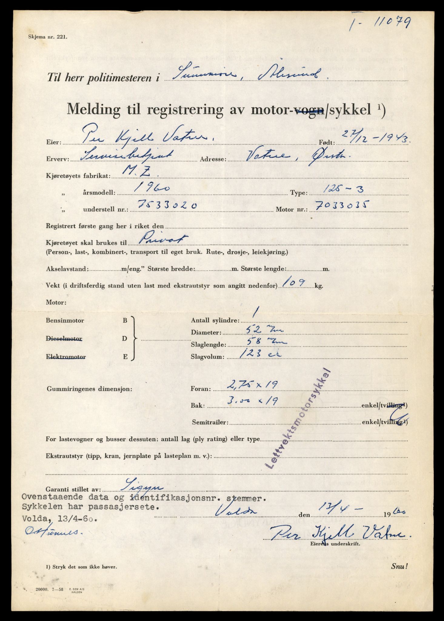 Møre og Romsdal vegkontor - Ålesund trafikkstasjon, SAT/A-4099/F/Fe/L0026: Registreringskort for kjøretøy T 11046 - T 11160, 1927-1998, p. 1003