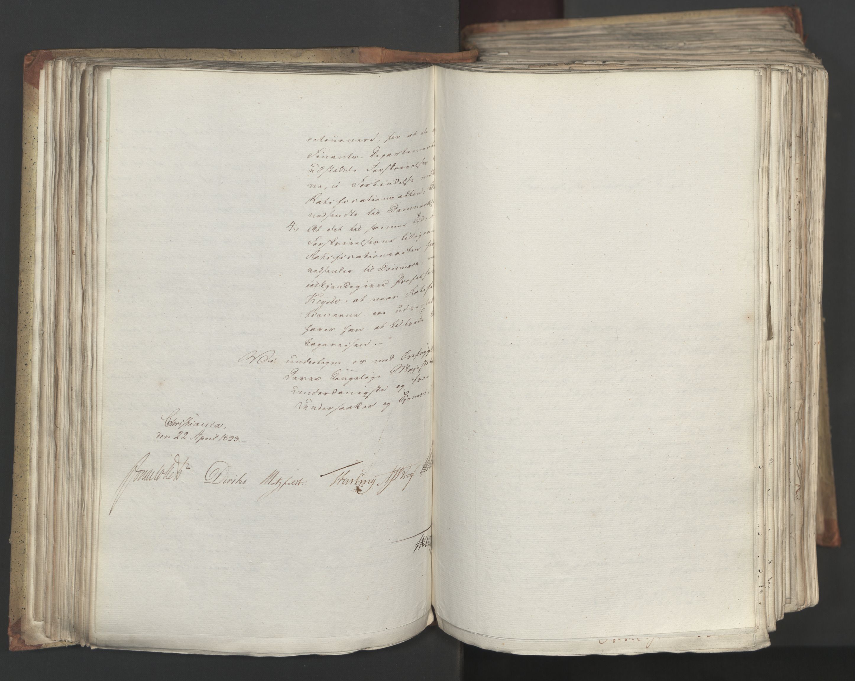 Statsrådsavdelingen i Stockholm, AV/RA-S-1003/D/Da/L0034: Regjeringsinnstillinger nr. 275-540, 1823, p. 148