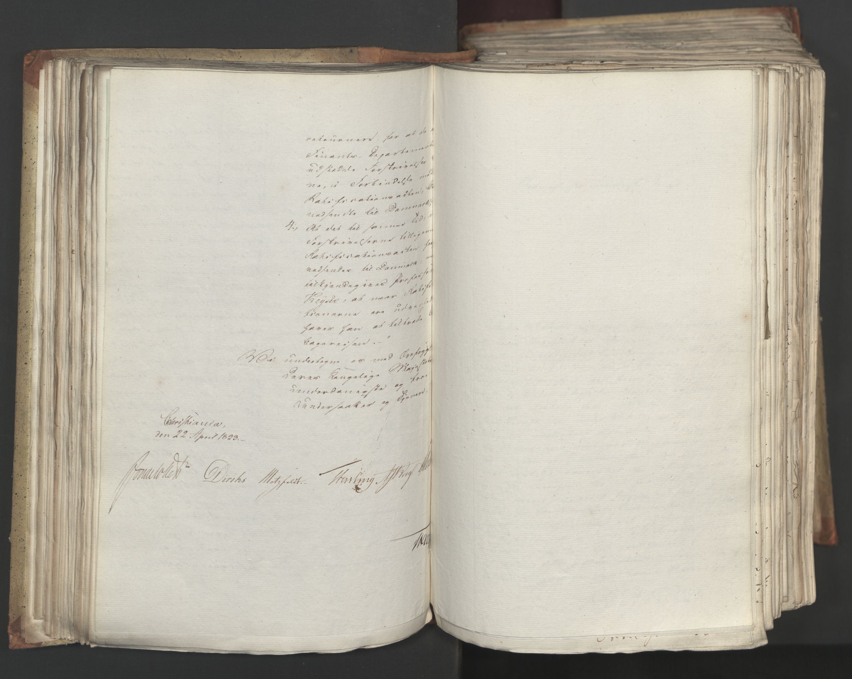 Statsrådsavdelingen i Stockholm, RA/S-1003/D/Da/L0034: Regjeringsinnstillinger nr. 275-540, 1823, p. 148