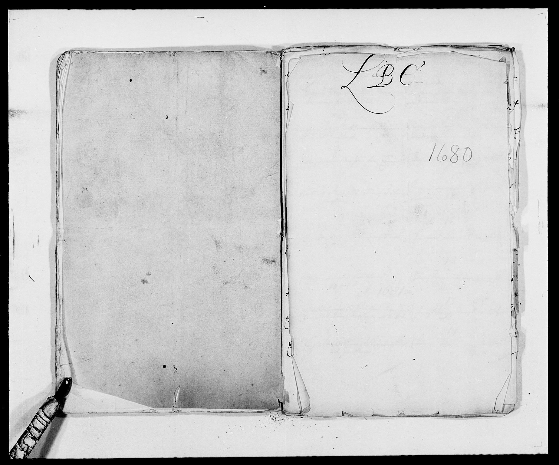 Rentekammeret inntil 1814, Reviderte regnskaper, Fogderegnskap, RA/EA-4092/R39/L2304: Fogderegnskap Nedenes, 1680-1682, p. 33