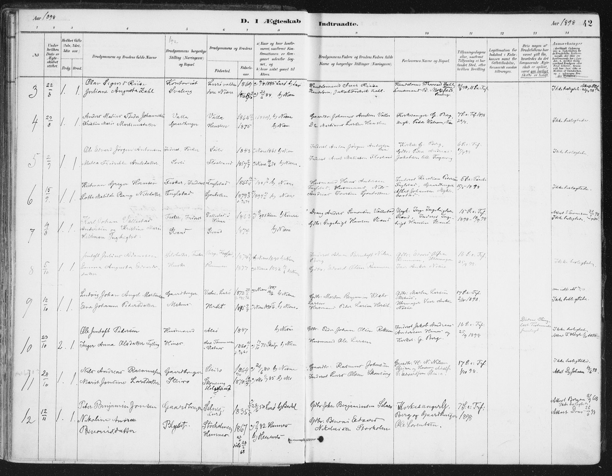 Ministerialprotokoller, klokkerbøker og fødselsregistre - Nordland, AV/SAT-A-1459/838/L0553: Parish register (official) no. 838A11, 1880-1910, p. 42