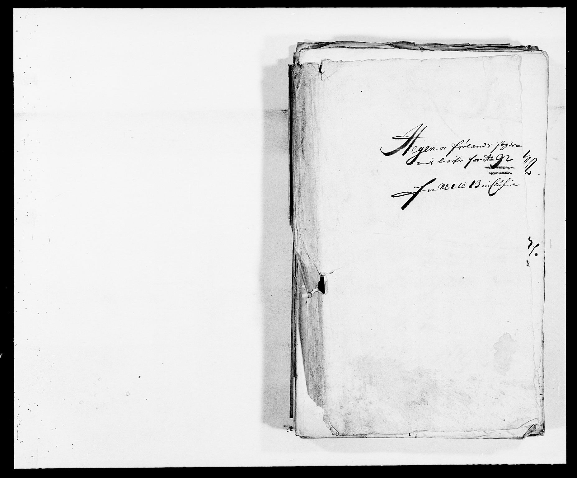 Rentekammeret inntil 1814, Reviderte regnskaper, Fogderegnskap, RA/EA-4092/R06/L0283: Fogderegnskap Heggen og Frøland, 1691-1693, p. 126