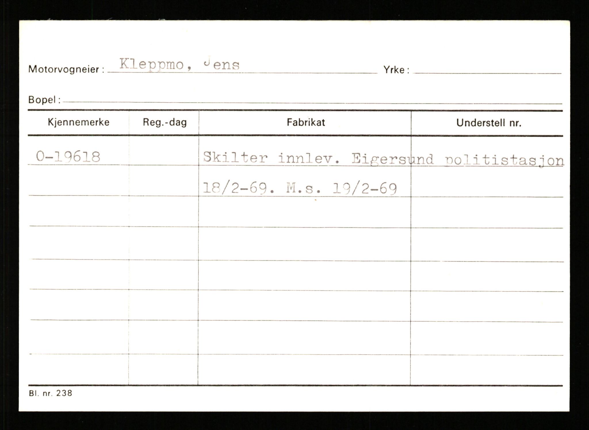 Stavanger trafikkstasjon, AV/SAST-A-101942/0/G/L0004: Registreringsnummer: 15497 - 22957, 1930-1971, p. 1787