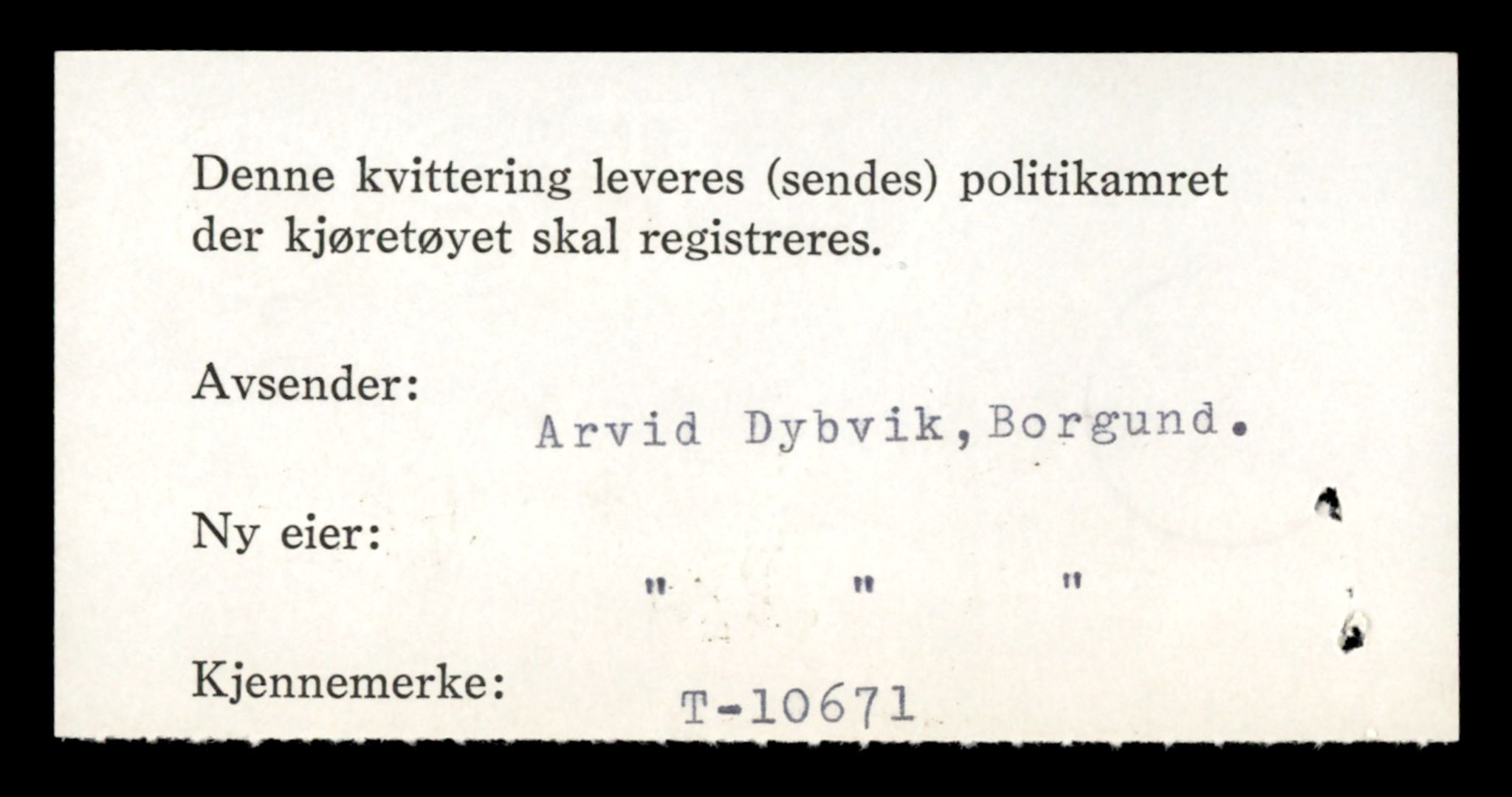 Møre og Romsdal vegkontor - Ålesund trafikkstasjon, AV/SAT-A-4099/F/Fe/L0022: Registreringskort for kjøretøy T 10584 - T 10694, 1927-1998, p. 2420