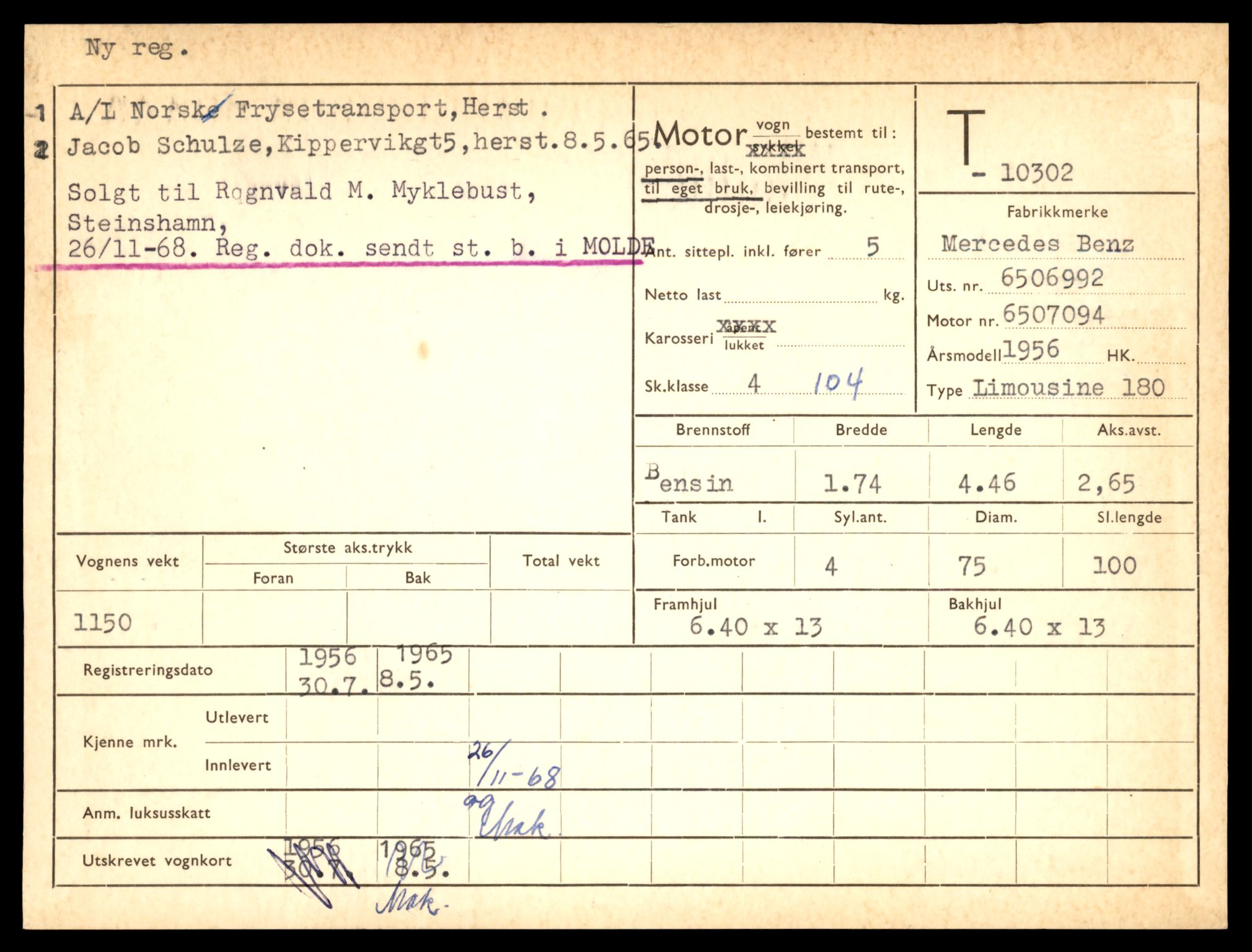 Møre og Romsdal vegkontor - Ålesund trafikkstasjon, AV/SAT-A-4099/F/Fe/L0019: Registreringskort for kjøretøy T 10228 - T 10350, 1927-1998, p. 1899