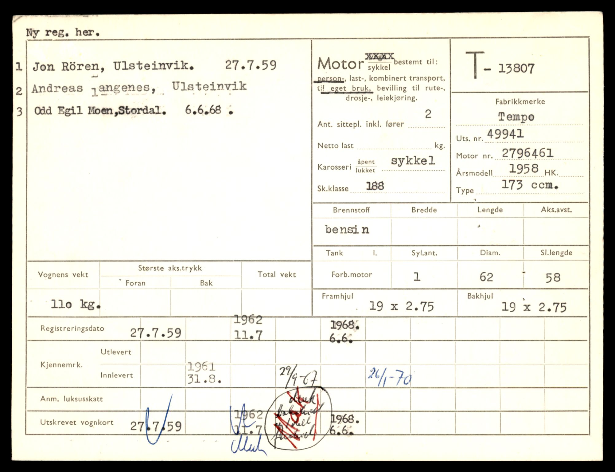 Møre og Romsdal vegkontor - Ålesund trafikkstasjon, AV/SAT-A-4099/F/Fe/L0041: Registreringskort for kjøretøy T 13710 - T 13905, 1927-1998, p. 1721