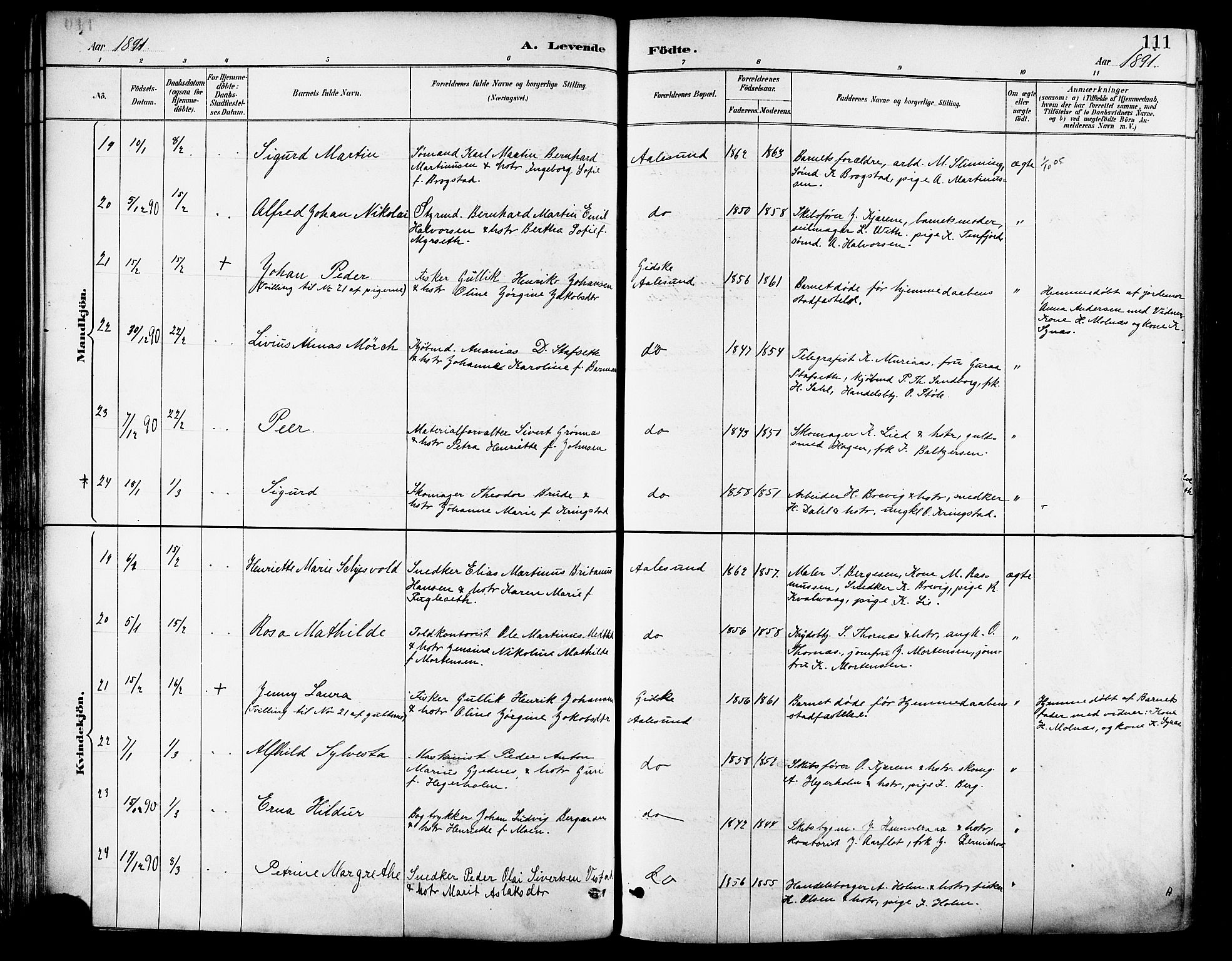 Ministerialprotokoller, klokkerbøker og fødselsregistre - Møre og Romsdal, AV/SAT-A-1454/529/L0455: Parish register (official) no. 529A05, 1885-1893, p. 111