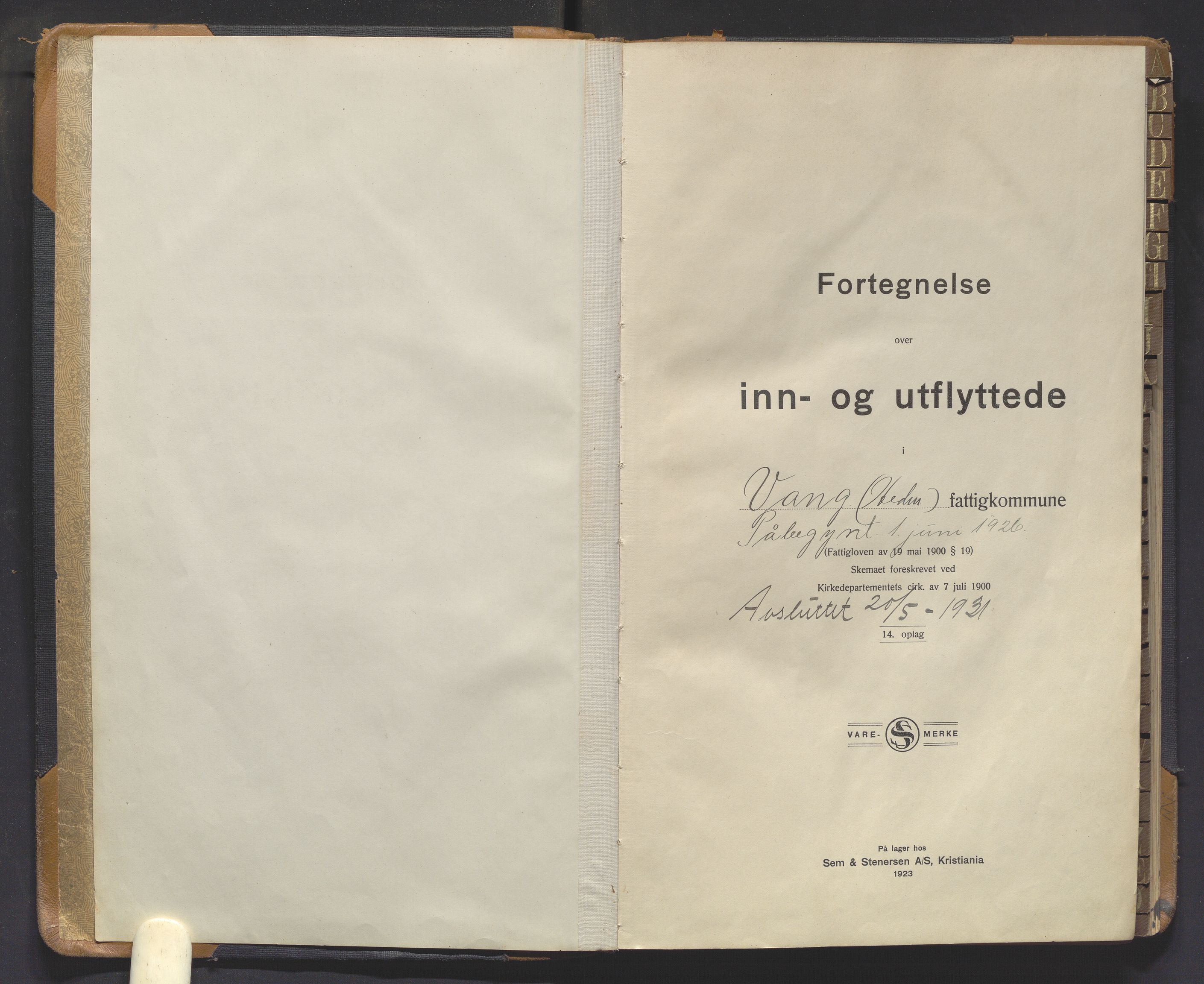 Vang, Hedmark, lensmannskontor, SAH/LHV-018/N/Na/L0004: Protokoll over inn- og utflyttede, 1926-1931