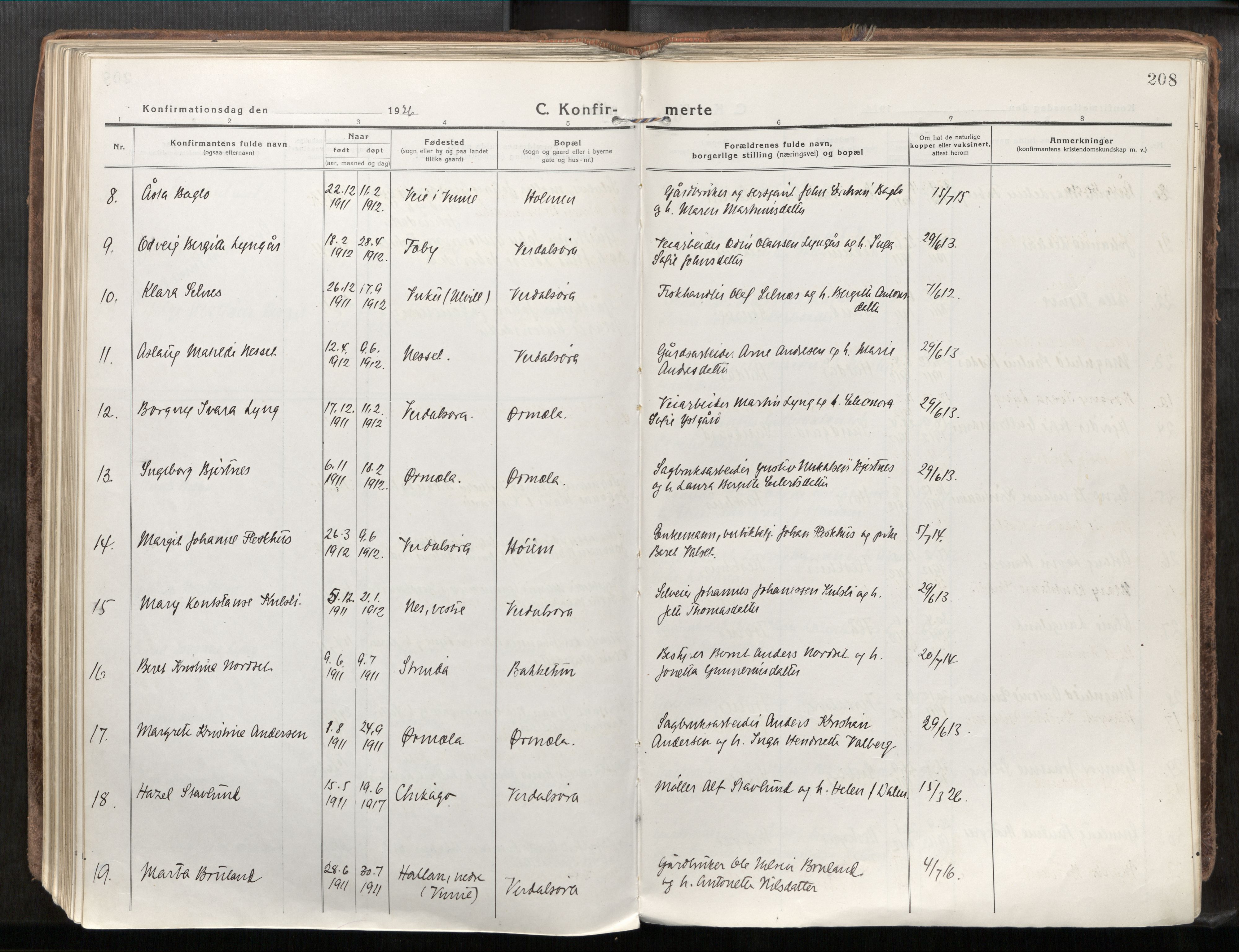 Verdal sokneprestkontor, AV/SAT-A-1156/2/H/Haa/L0001: Parish register (official) no. 1, 1917-1932, p. 208