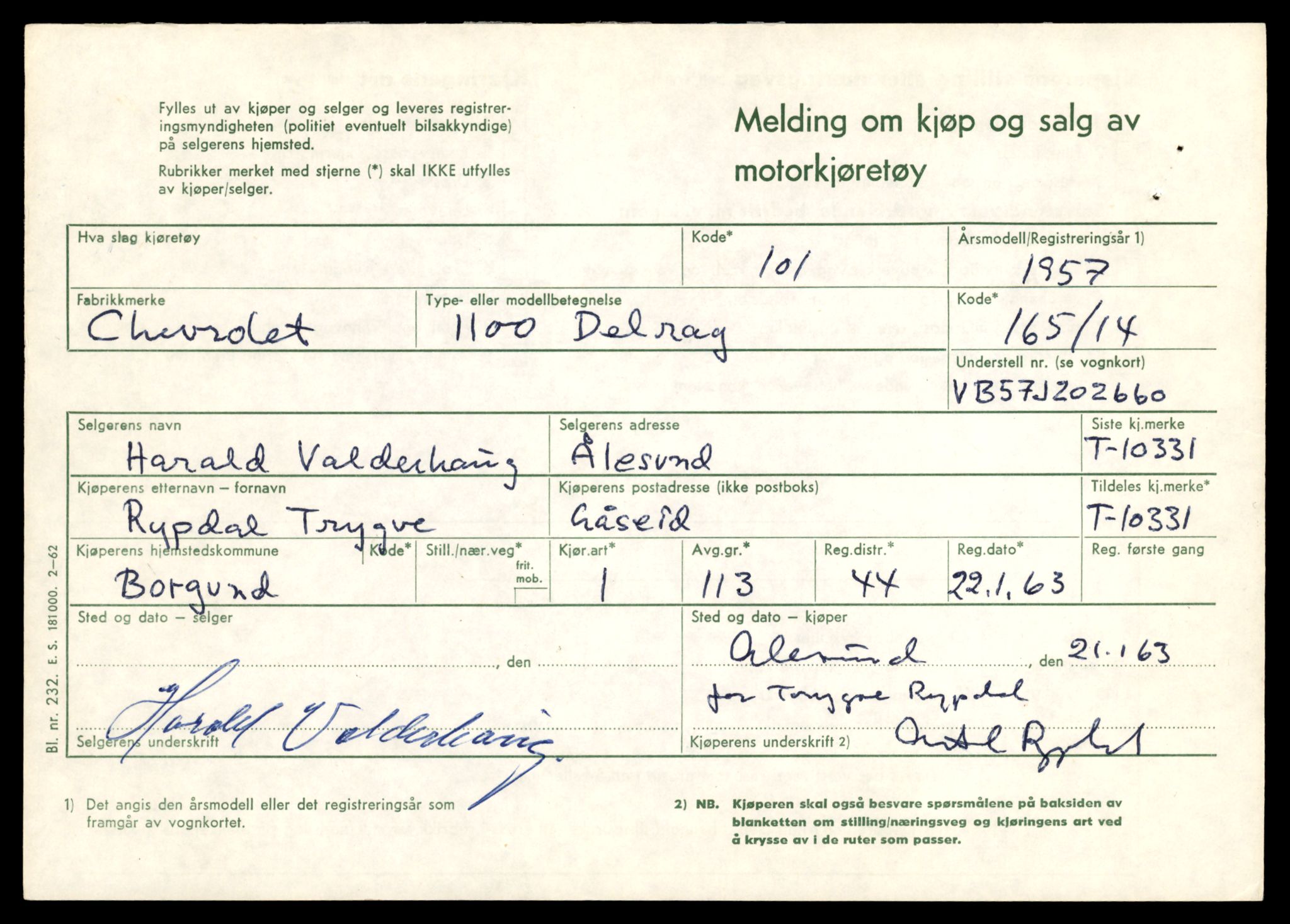 Møre og Romsdal vegkontor - Ålesund trafikkstasjon, AV/SAT-A-4099/F/Fe/L0019: Registreringskort for kjøretøy T 10228 - T 10350, 1927-1998, p. 2539