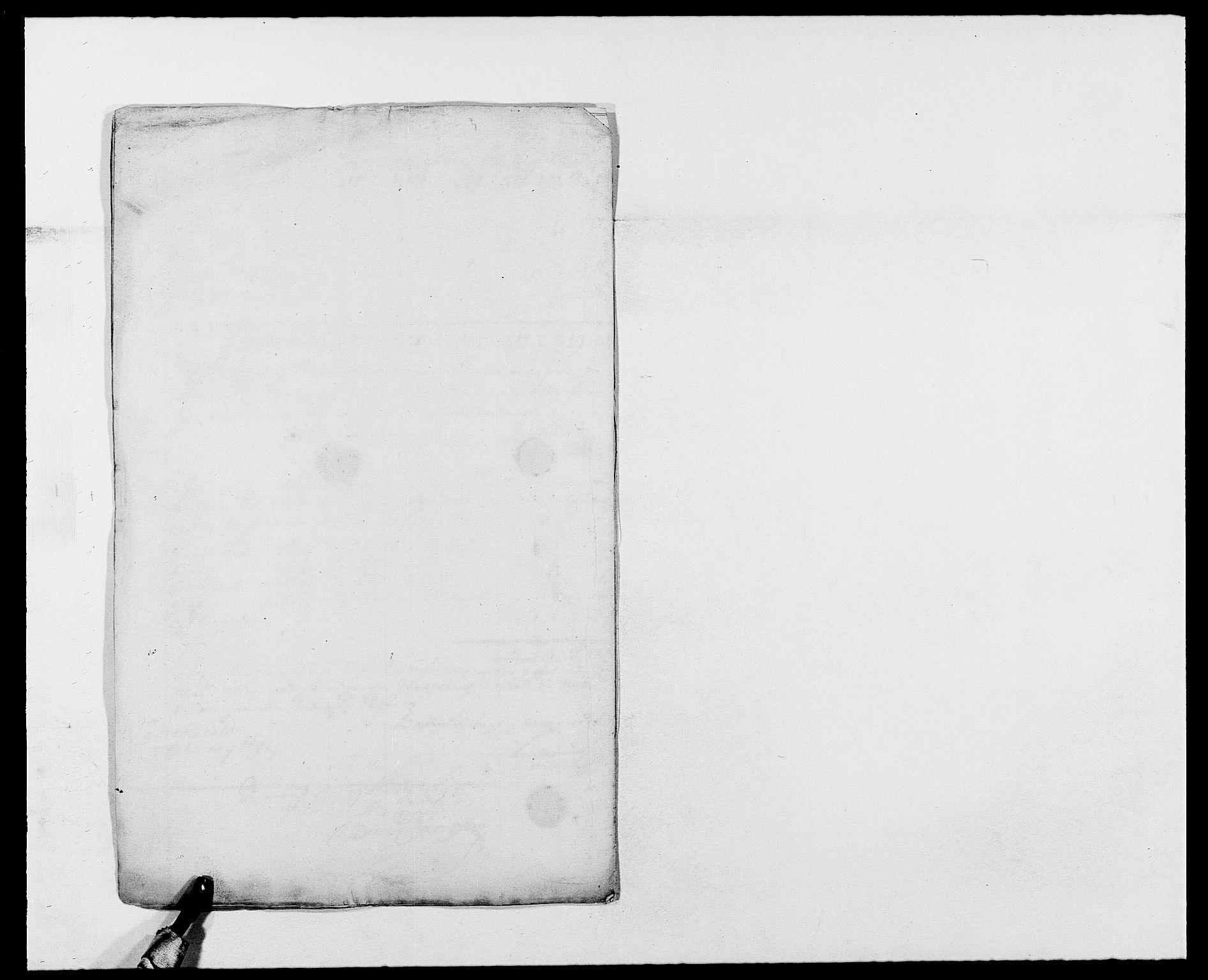 Rentekammeret inntil 1814, Reviderte regnskaper, Fogderegnskap, AV/RA-EA-4092/R01/L0010: Fogderegnskap Idd og Marker, 1690-1691, p. 424