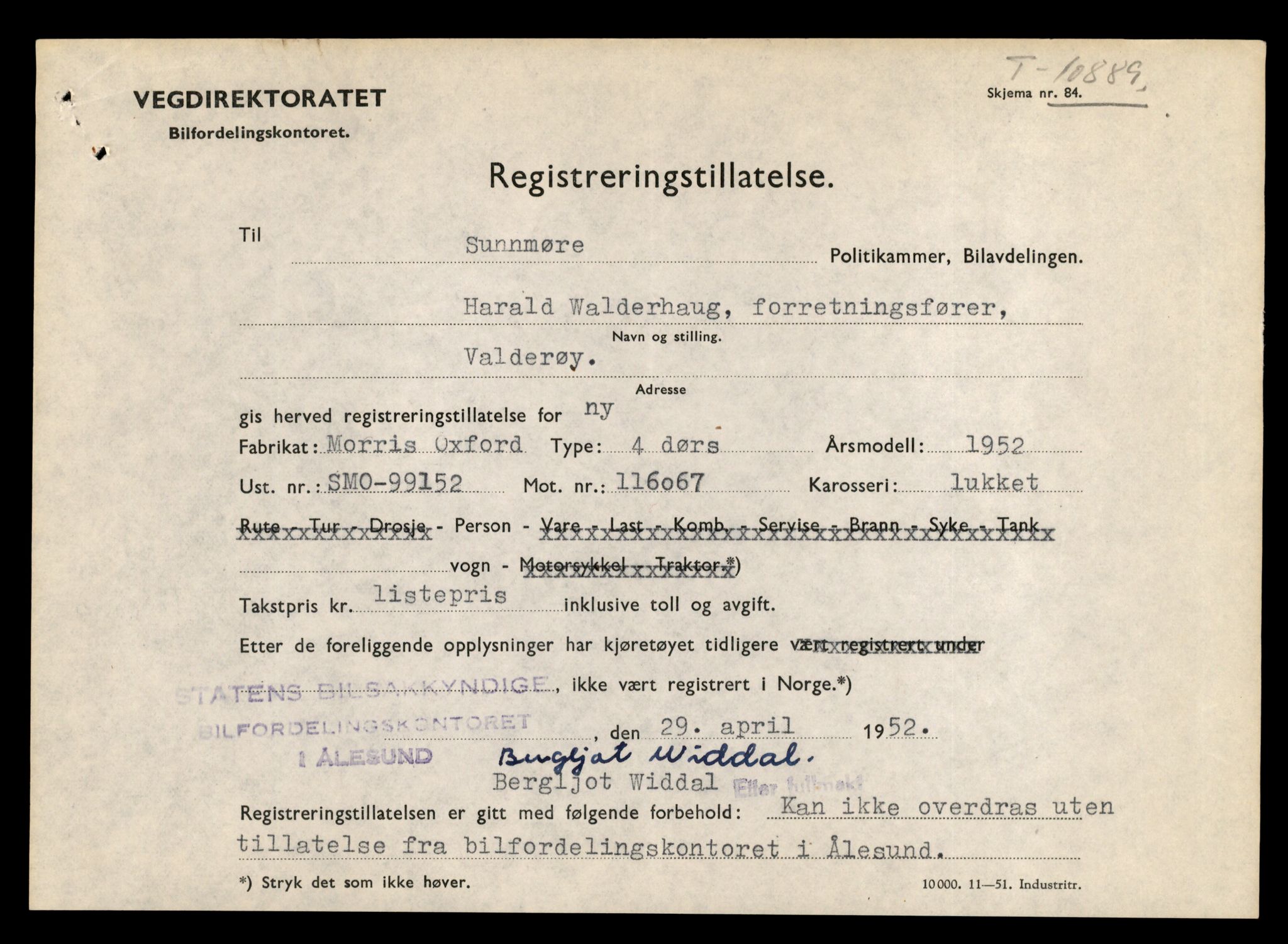 Møre og Romsdal vegkontor - Ålesund trafikkstasjon, AV/SAT-A-4099/F/Fe/L0024: Registreringskort for kjøretøy T 10810 - T 10930, 1927-1998, p. 2081